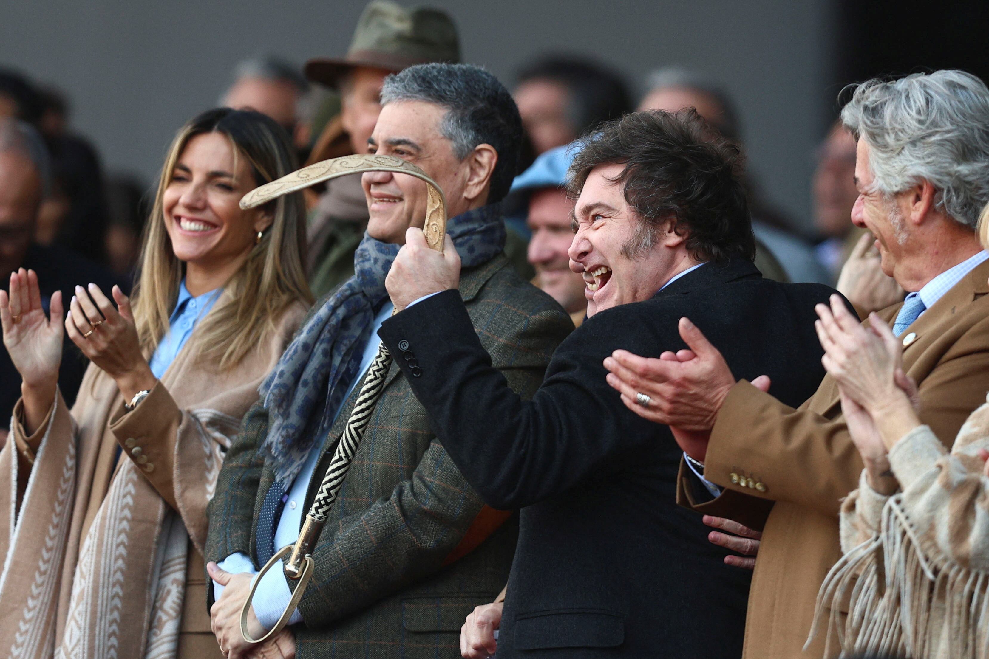 El presidente Javier Milei en ceremonia oficial de la Sociedad Rural (REUTERS)