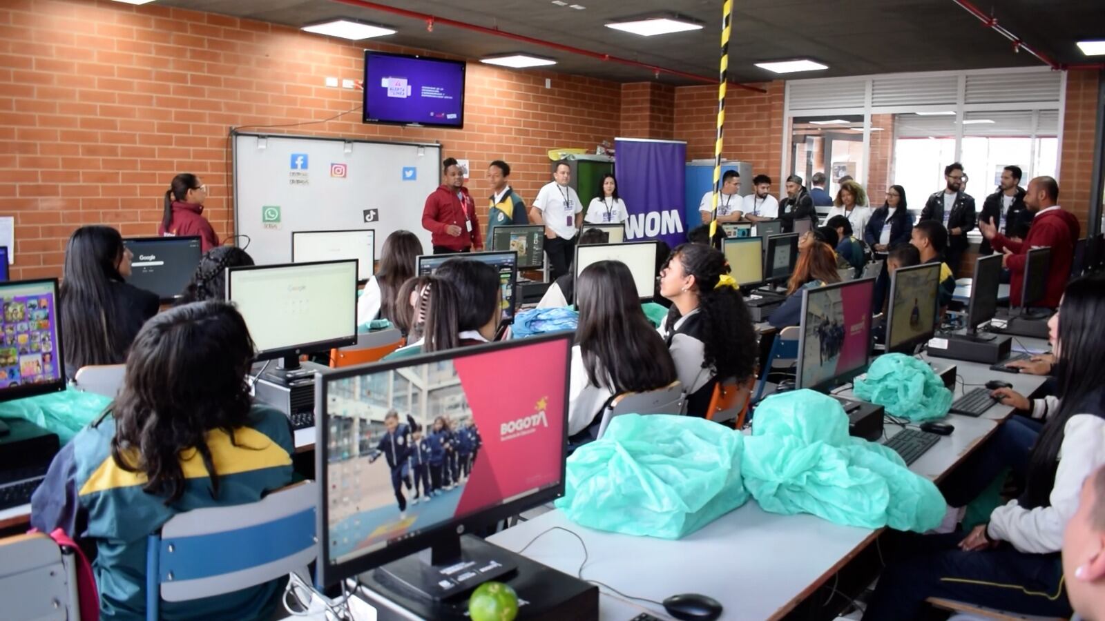 Menor falleció luego de ser apuñaló por su novia en un colegio de Fontibón luego de una discusión