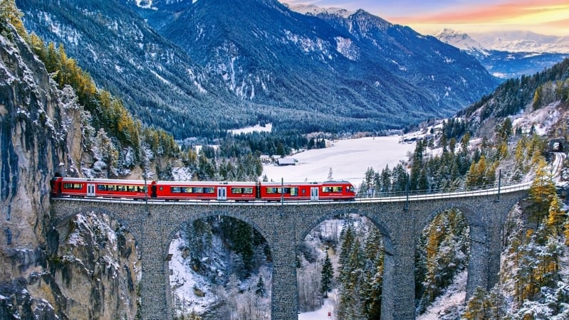 Bernina Express, en los Alpes (Shutterstock).