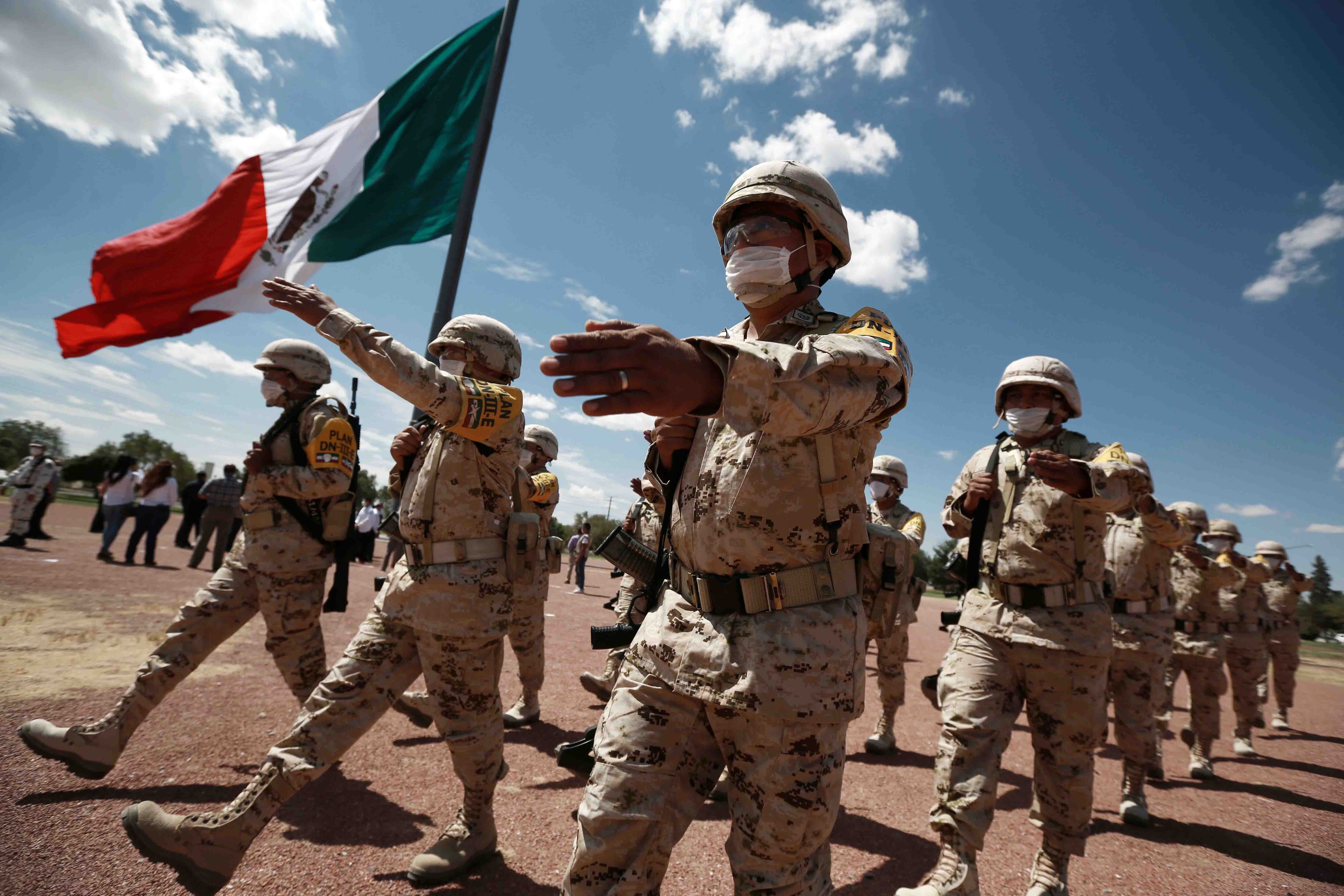 En Ojinaga se han desplegado 300 elementos de élite del Ejército mexicano. 
POLITICA CENTROAMÉRICA LATINOAMÉRICA MÉXICO INTERNACIONAL
EL UNIVERSAL / ZUMA PRESS / CONTACTOPHOTO
