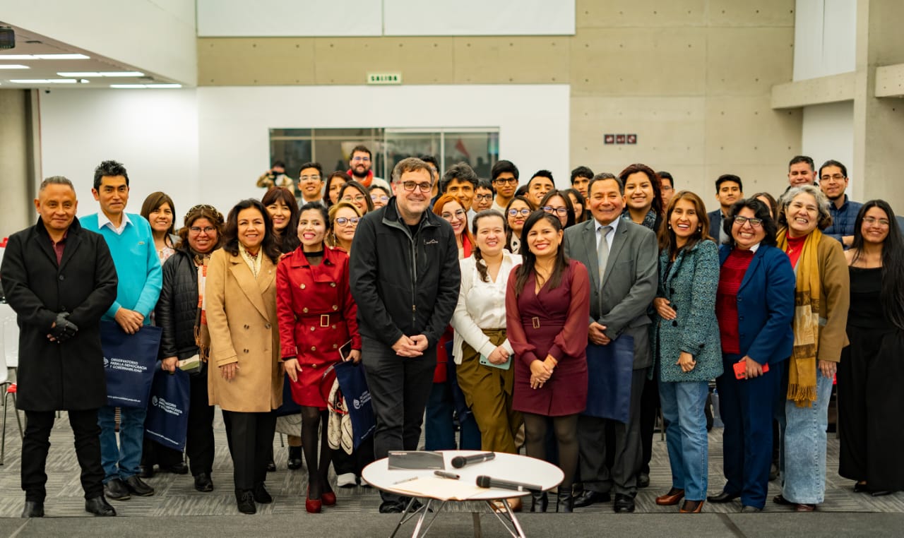 Observatorio para la Democracia y Gobernabilidad en el Perú PUCP