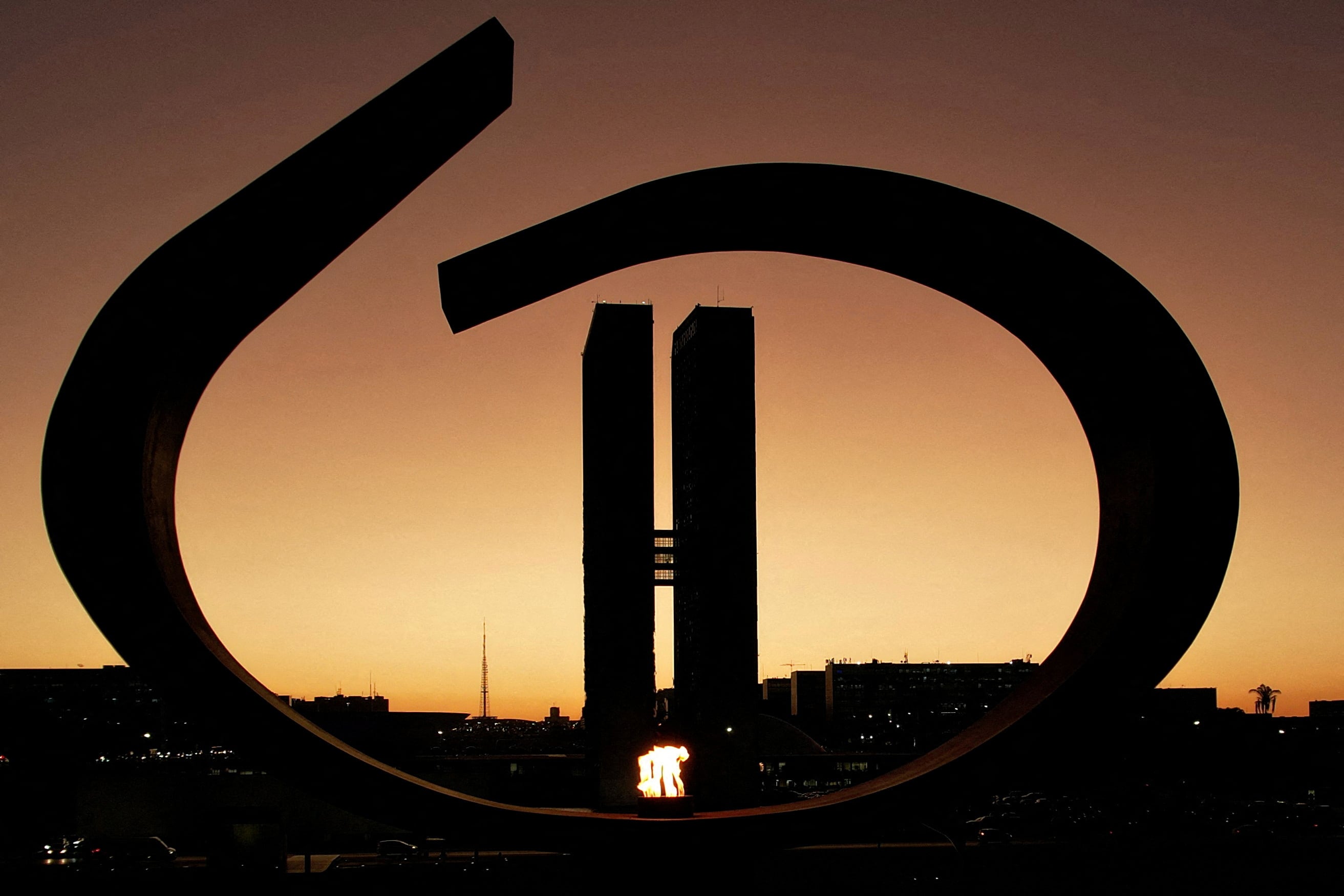 El Congreso Nacional en la Plaza de los Tres Poderes en Brasilia (REUTERS/Adriano Machado)