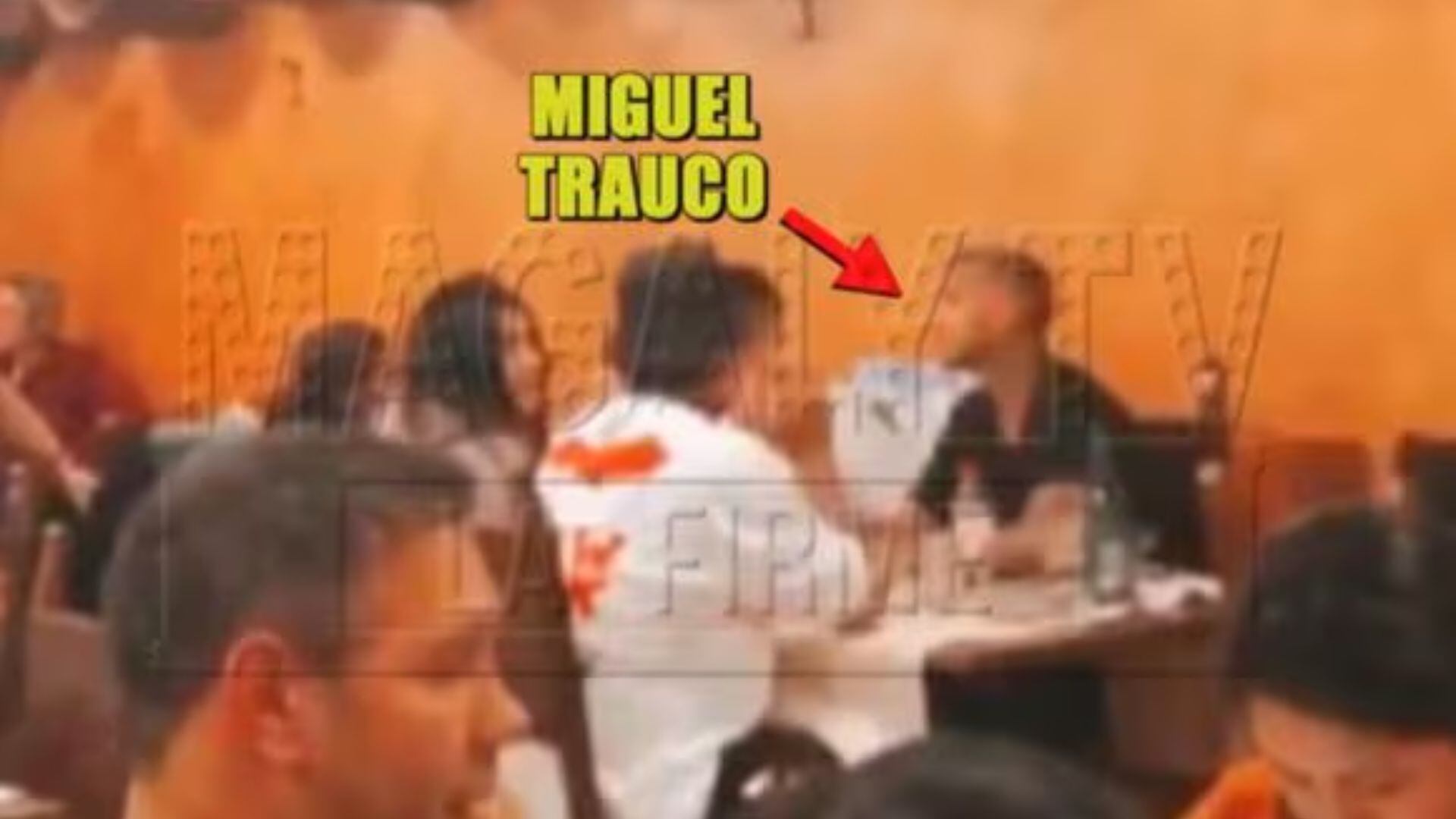 La joven ahijada de Jefferson Farfán fue vista con Miguel Trauco. Captura/ATV