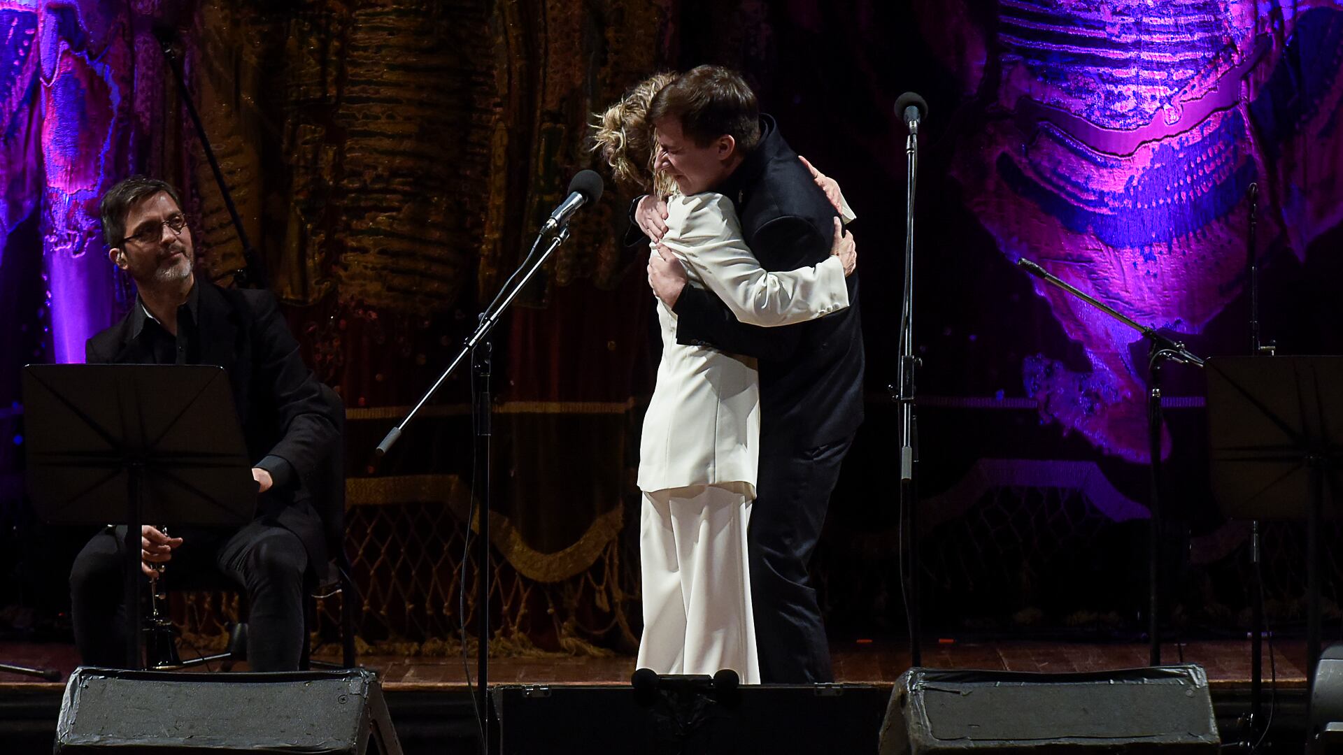 Teatro Colón - Gala de la Cooperadora del Hospital de Niños Dr. Ricardo Gutiérrez celebra su 10º Aniversario