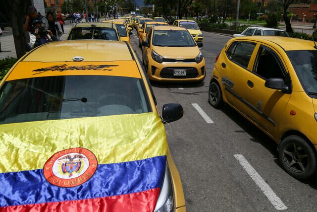 Taxistas suspenden paro mientras juzgado niega tutela contra apps de transporte en Bogotá - crédito Colprensa