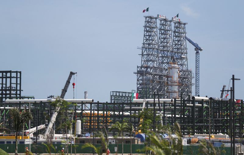 La refinería Dos Bocas de la empresa estatal mexicana Petróleos Mexicanos (Pemex) durante su inauguración, en Paraíso, estado Tabasco, México, el 1 de julio de 2022. 