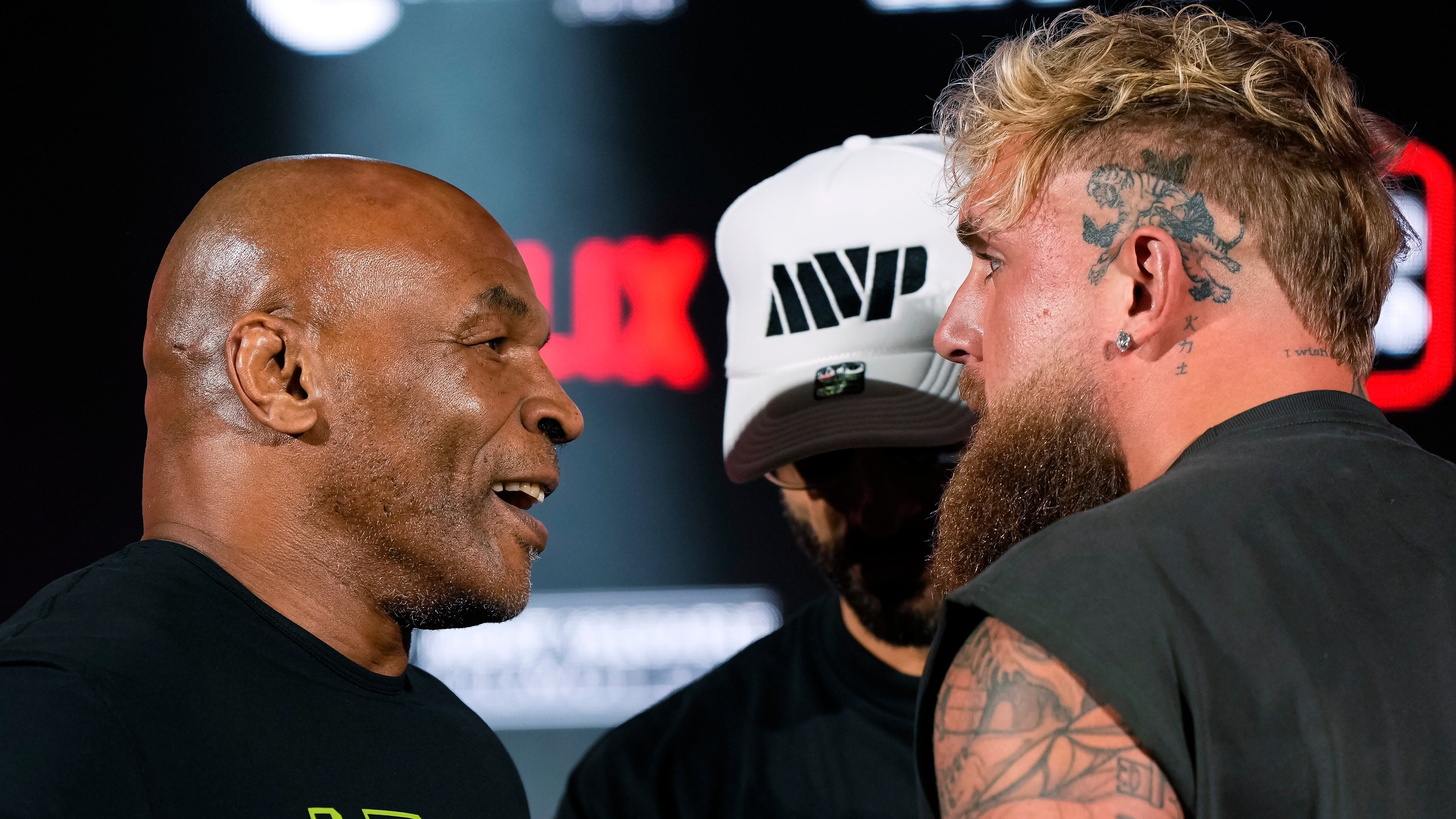 Con su entrenador contra las cuerdas: el ensayo más feroz de Mike Tyson a 50 días de la pelea ante Jake Paul