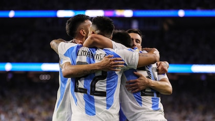 Con Messi desde el arranque, Argentina reaccionó a tiempo y vence a Ecuador por los cuartos de final de la Copa América