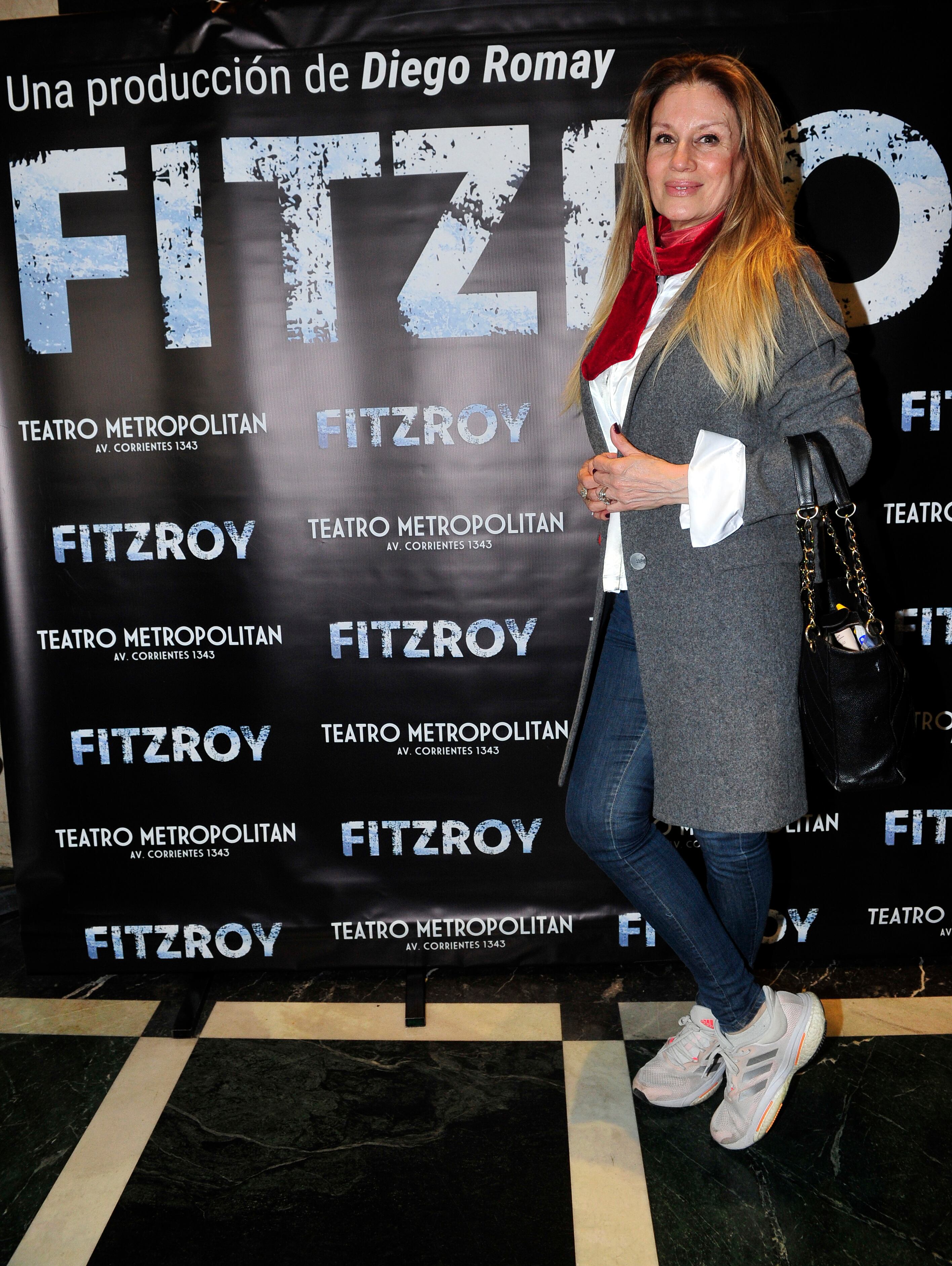 Los famosos celebraron el estreno de Fitz Roy, secretos de montaña en calle Corrientes