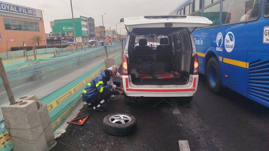 Se presenta congestión vehicular en el tramo vial del occidente de la capital - crédito @BogotaTransito/X