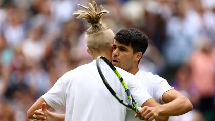 Las palabras de Alcaraz sobre su rival tras su debut en Wimbledon: “Me ha sorprendido un poco...”