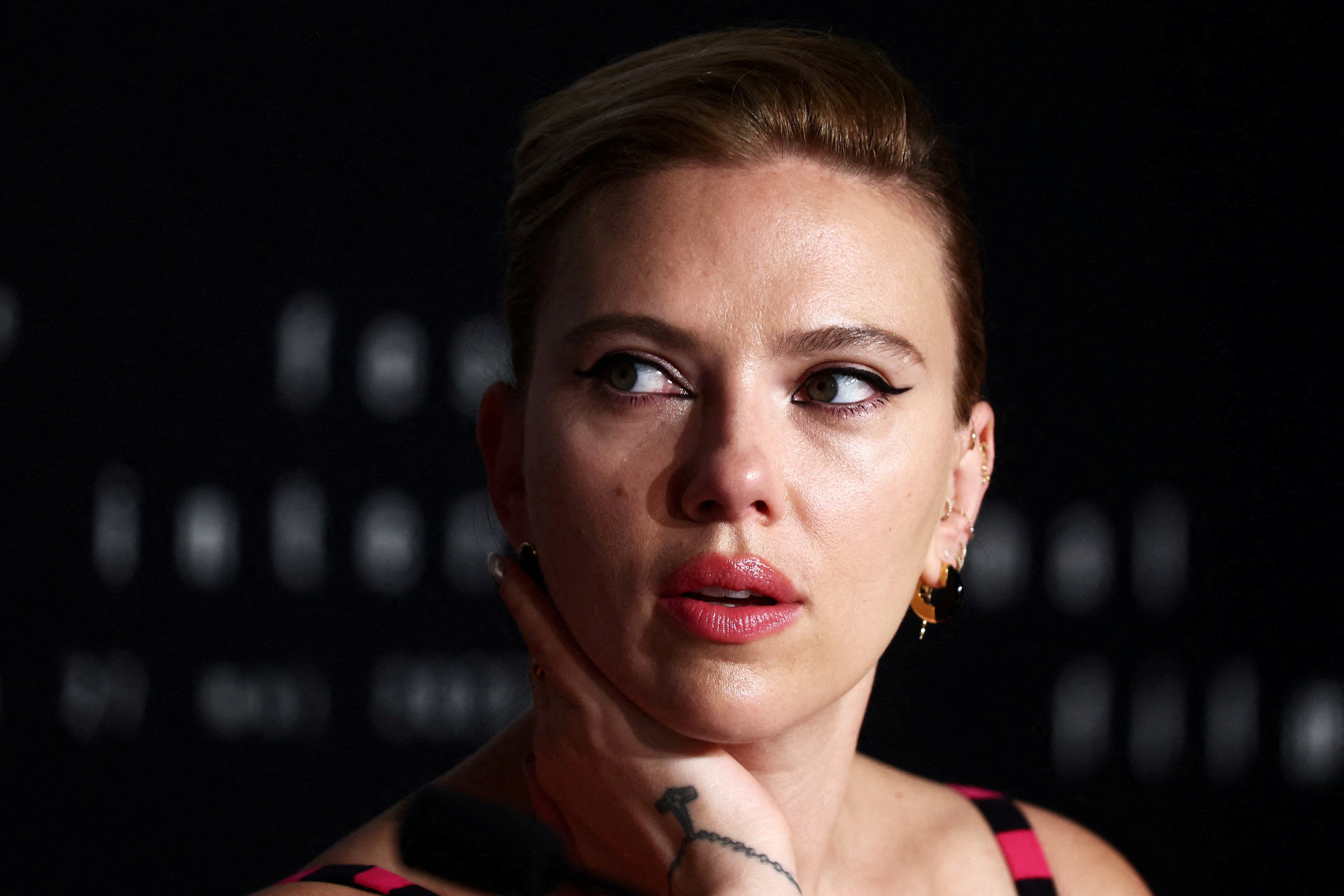 FILE PHOTO: The 76th Cannes Film Festival - Press conference for the film "Asteroid City" in competition - Cannes, France, May 24, 2023. Cast member Scarlett Johansson attends. REUTERS/Yara Nardi/File Photo