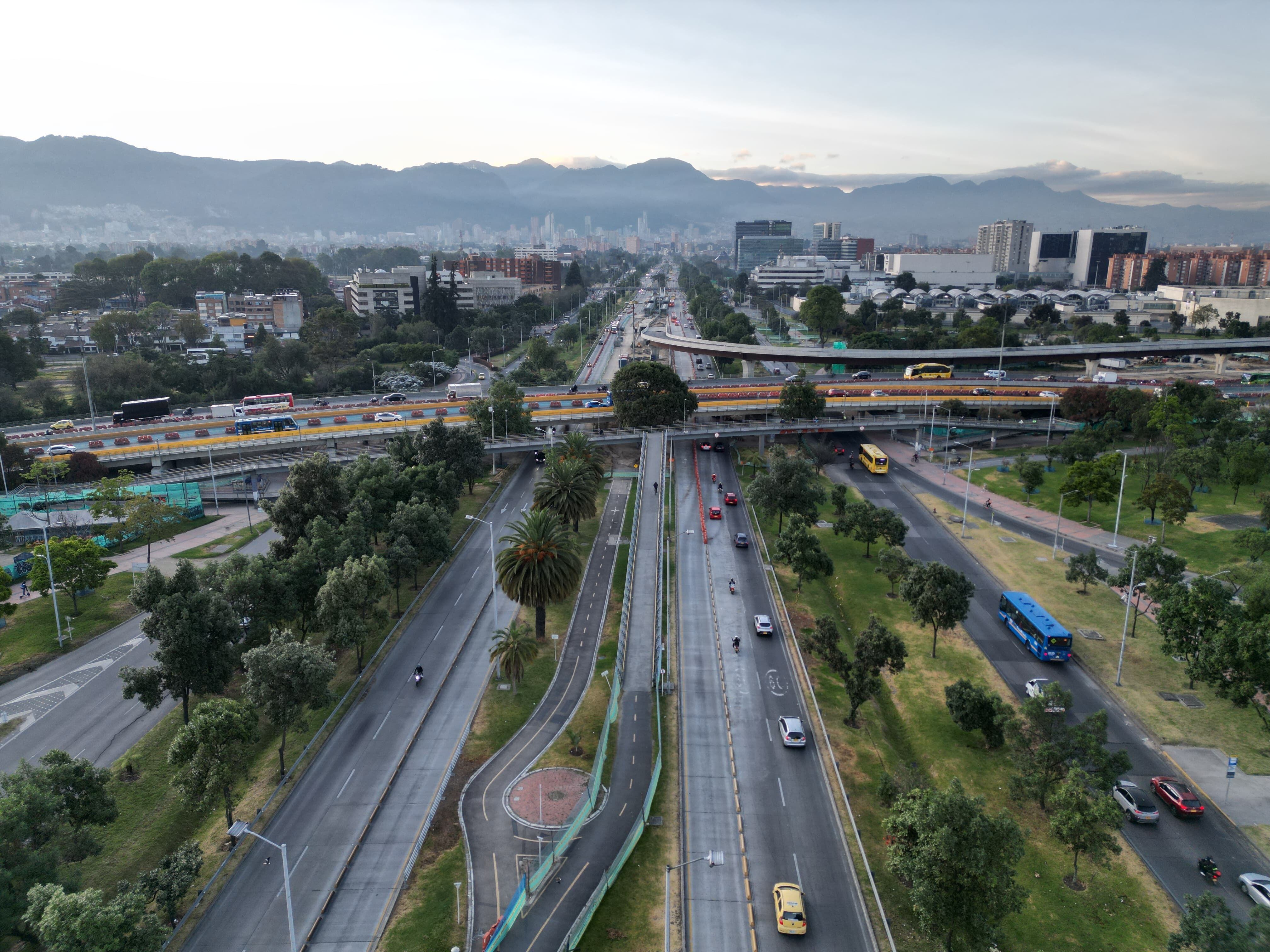 El IDU reabrió los carriles en la calle 26 de Bogotá tras un año de cierre - crédito IDU