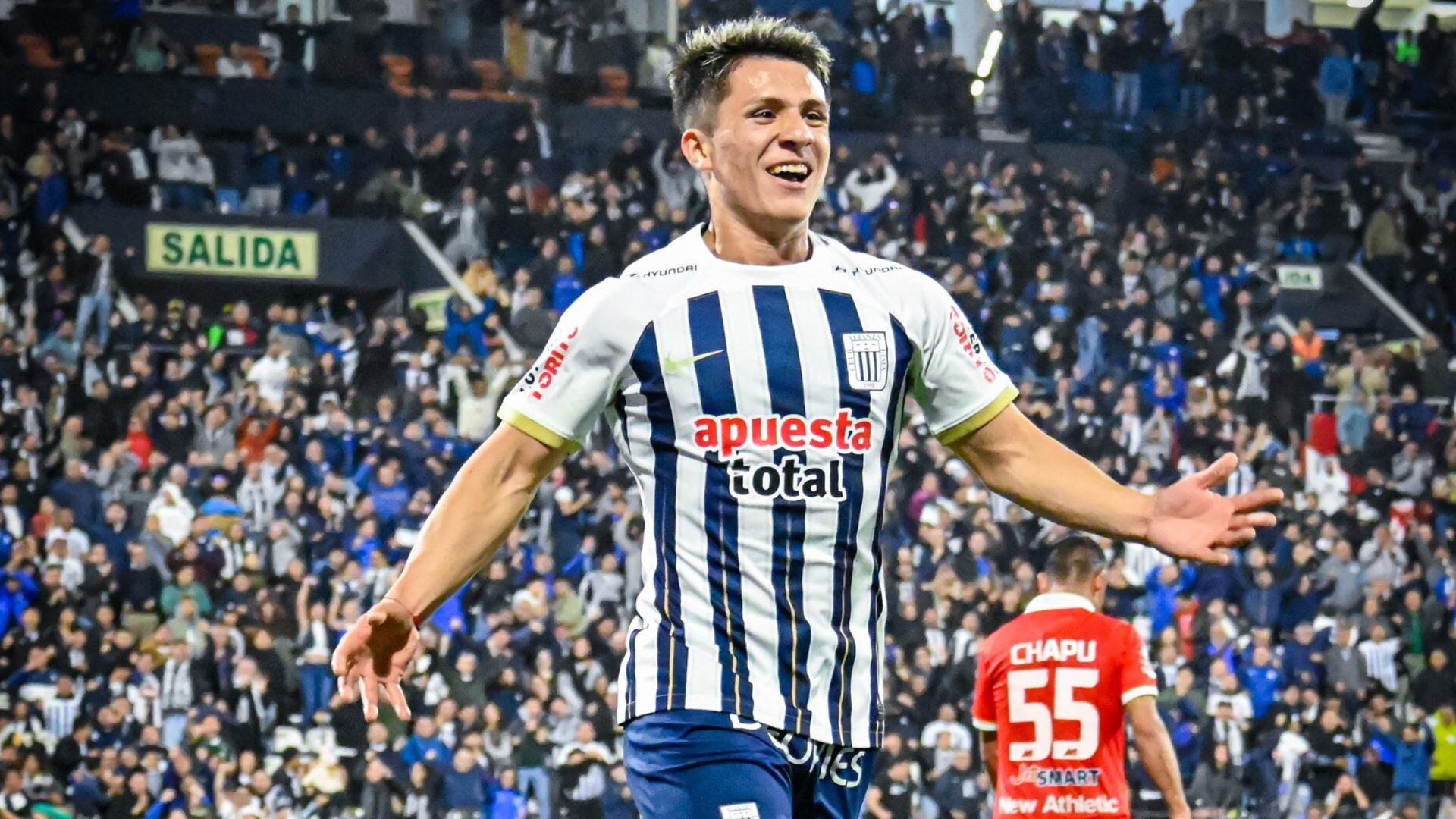 Catriel Cabellos, de 20 años, se ha afirmado como pieza fundamental en Alianza Lima. - Crédito: Difusión