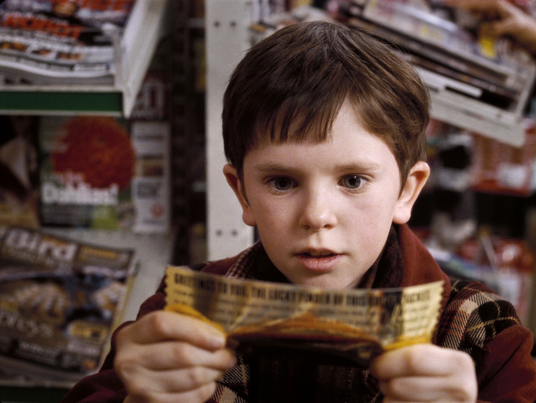 Freddie Highmore charlie y la fabrica de chocolate