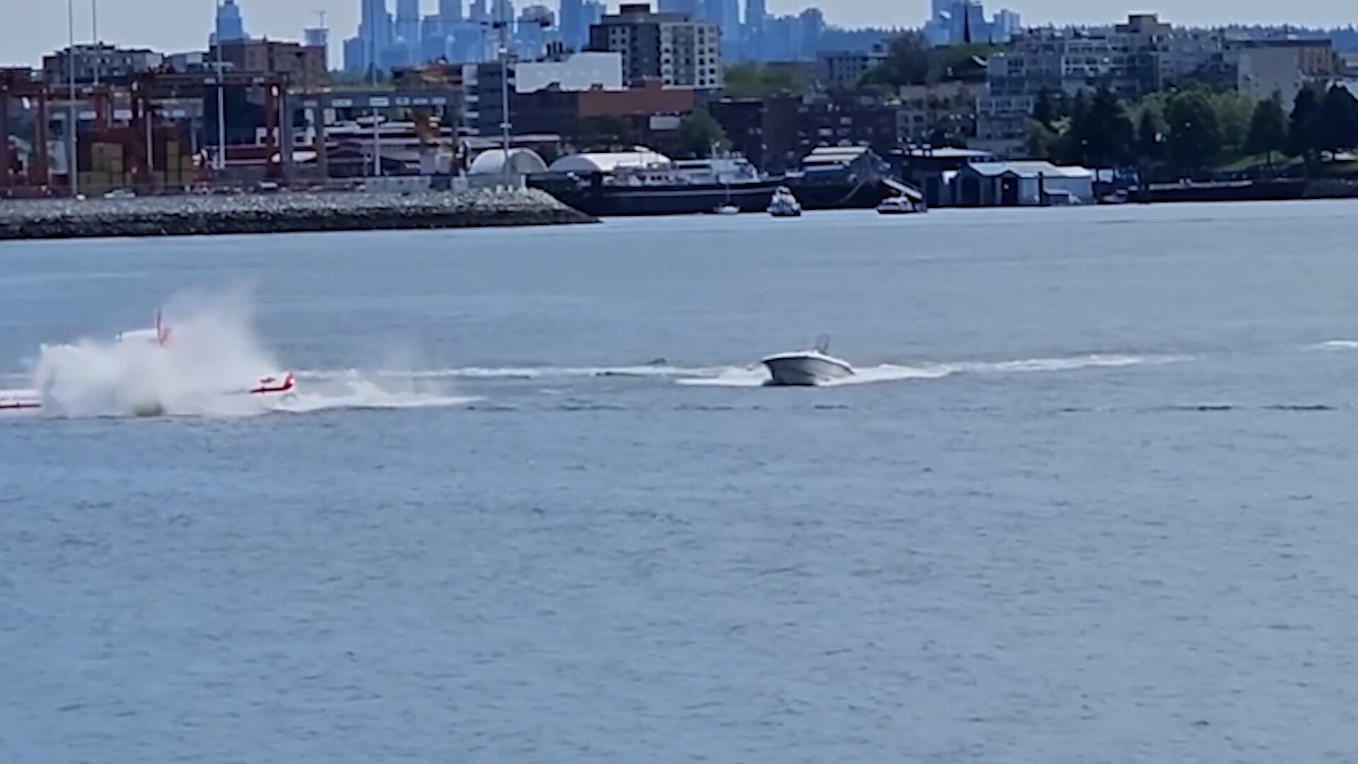 Incidente en el puerto Coal Harbour de Vancouver