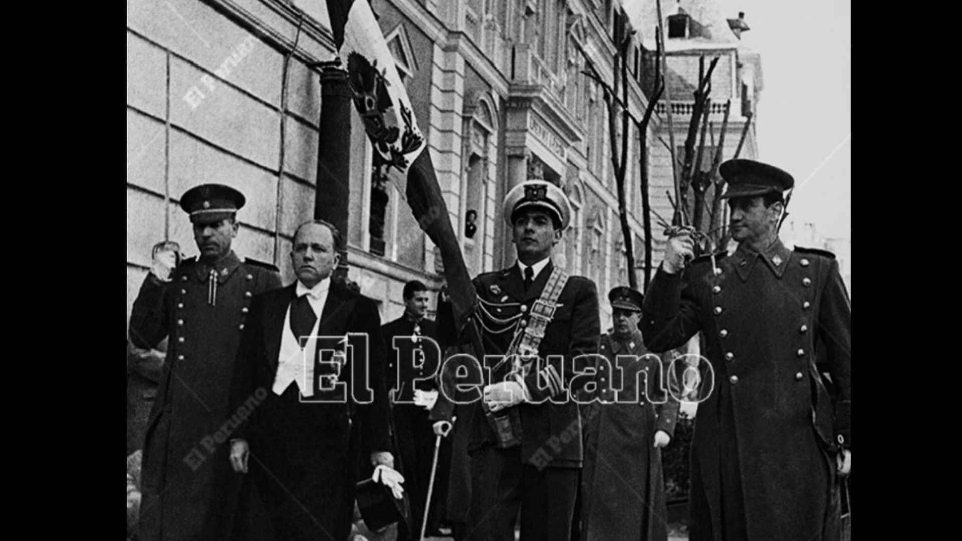 Raúl Porras Barrenechea - diplomático - historiador - Perú - historias - 25 septiembre