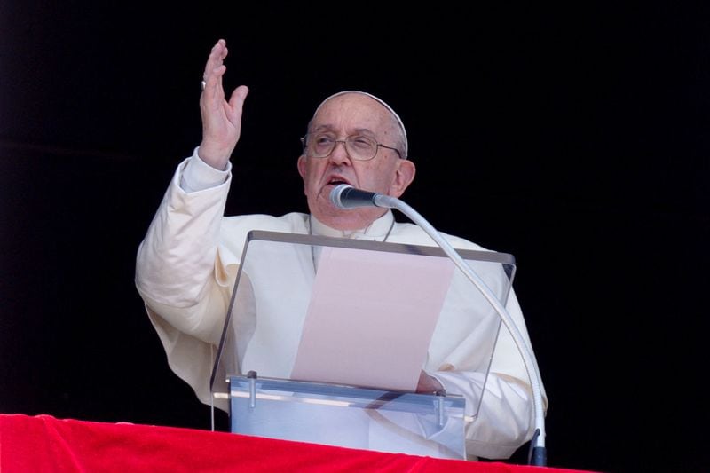 El papa Francisco se solidarizó con las familias de los seis rehenes israelíes asesinados en Gaza