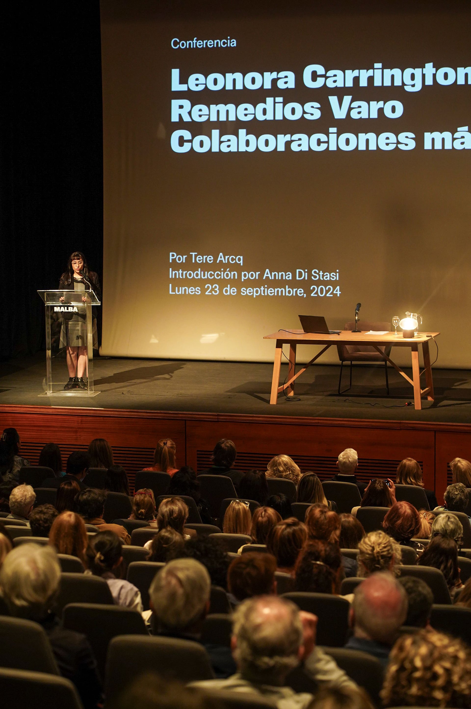 Conferencia Teresa Arcq en Malba