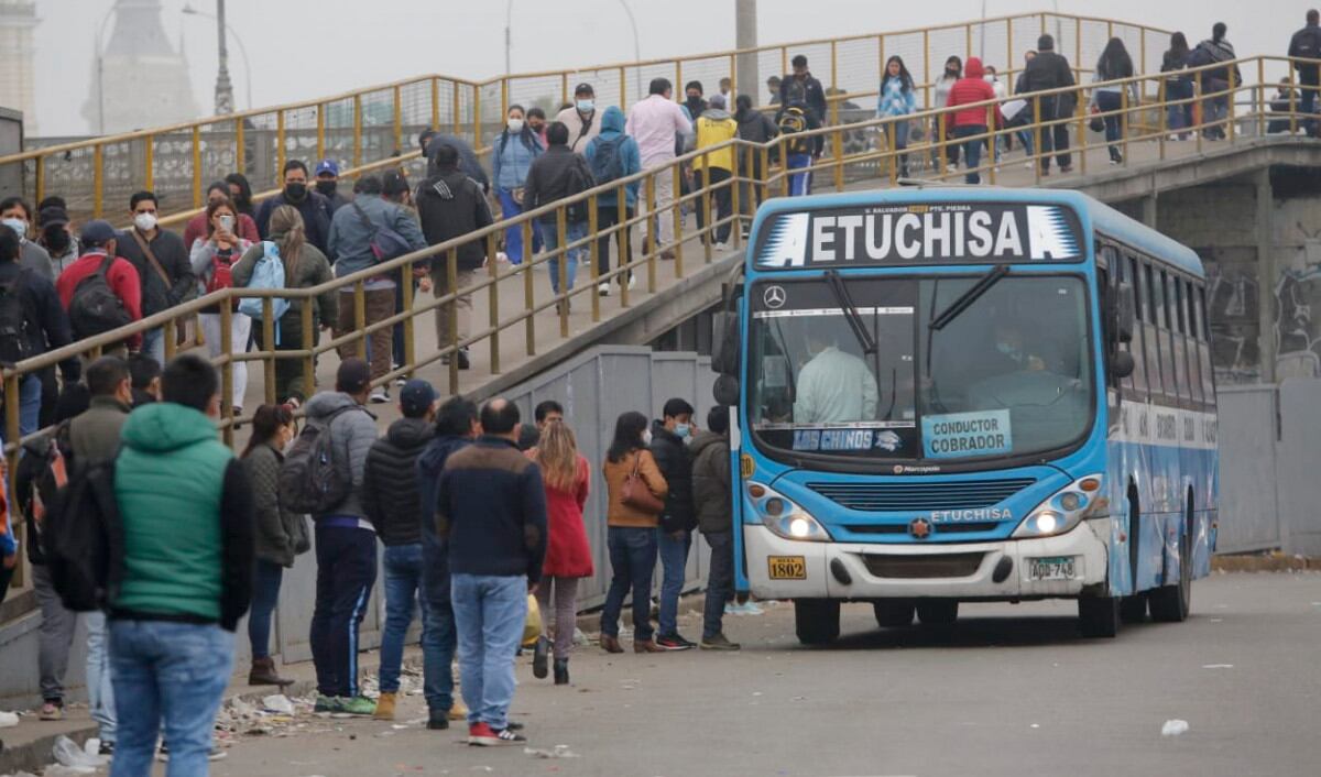 El Ejecutivo busca frenar las extorsiones con la implementación del estado de emergencia en 14 distritos de Lima y Callao.