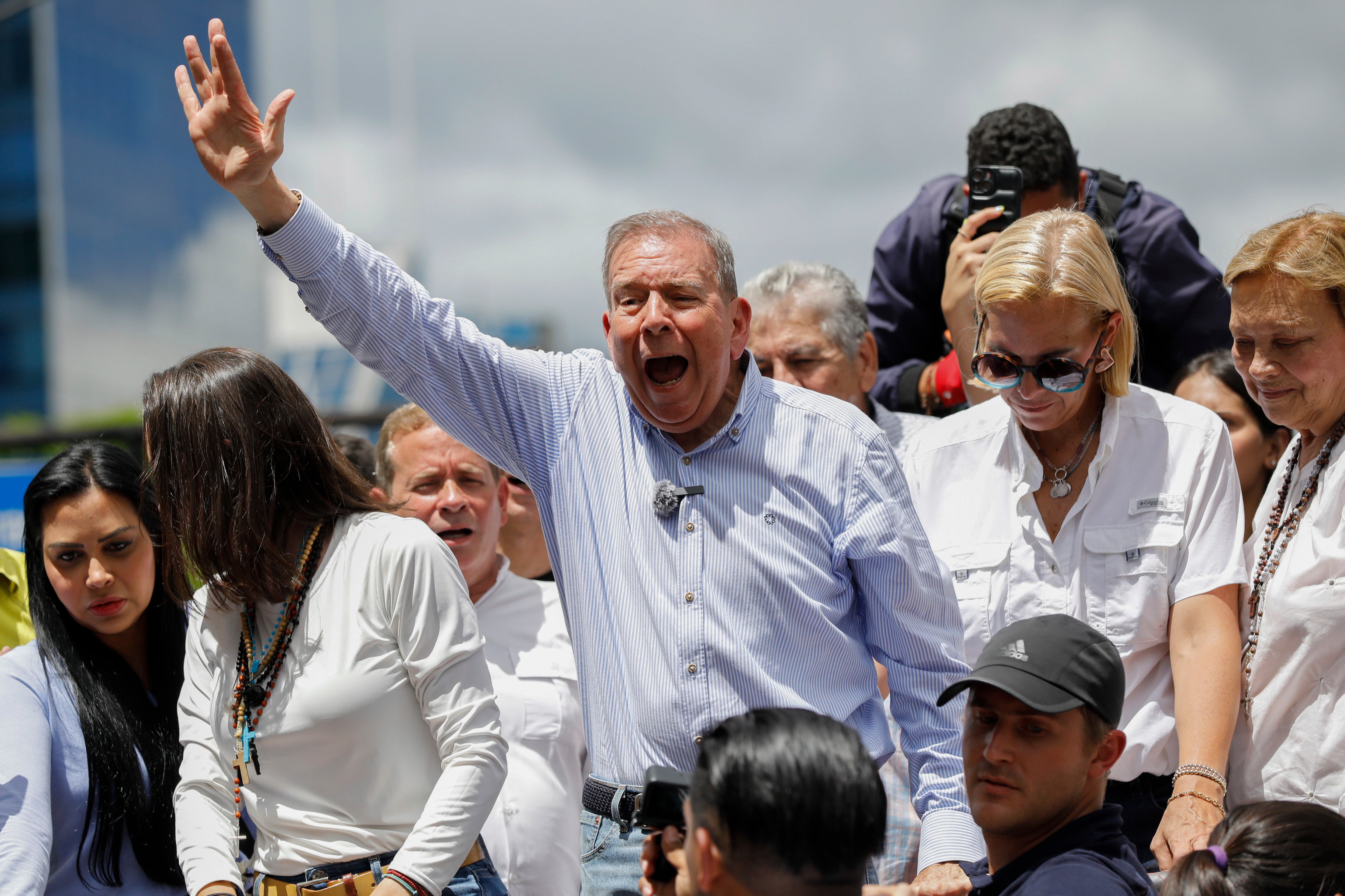 Edmundo González se reunió con el ex presidente de Ecuador para discutir en el impacto de la crisis en Venezuela (AP/ARCHIVO)