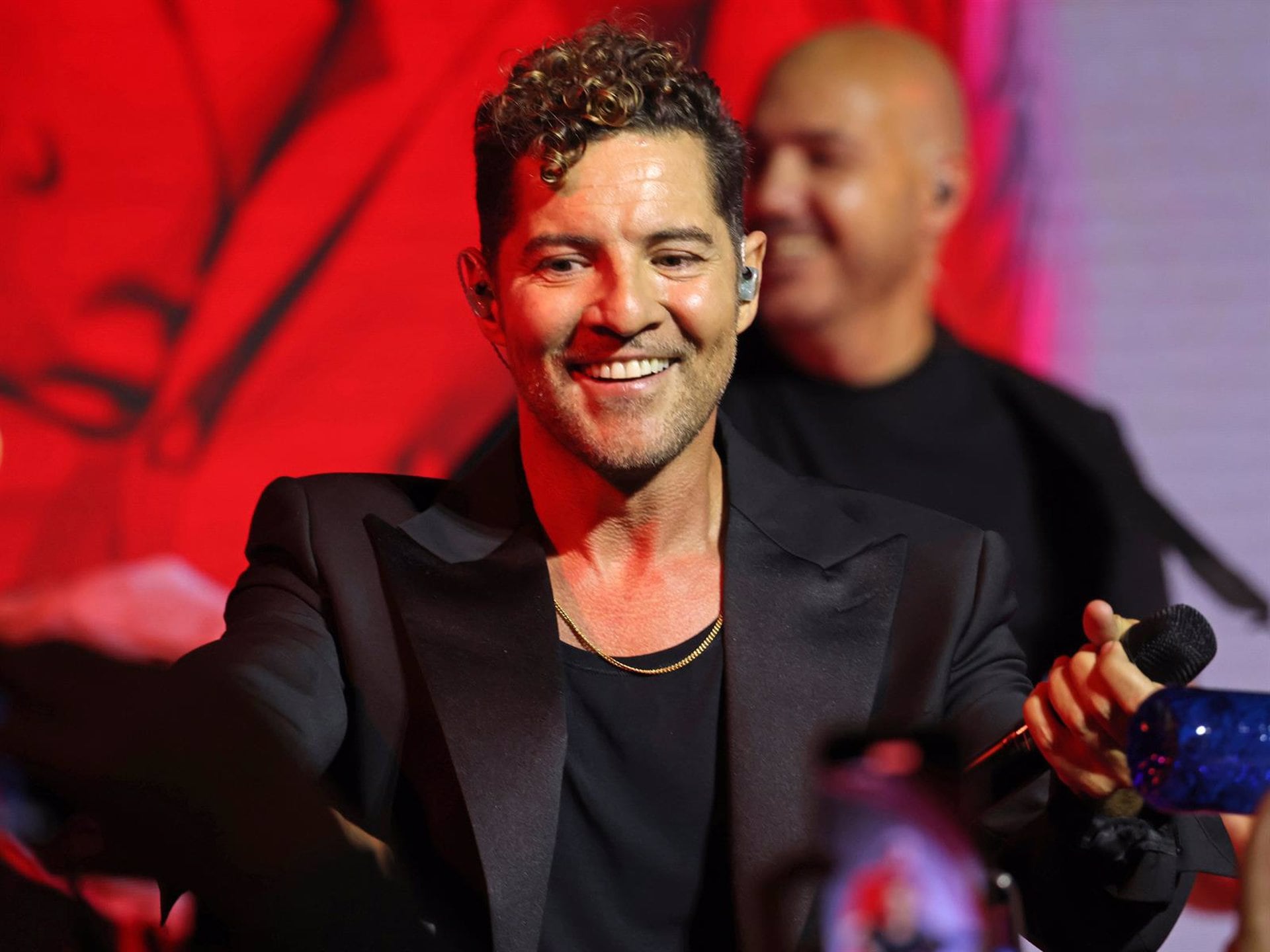 David Bisbal esquiva a la prensa tras las declaraciones de Elena Tablada sobre la manía de su exmarido a su hija Ella