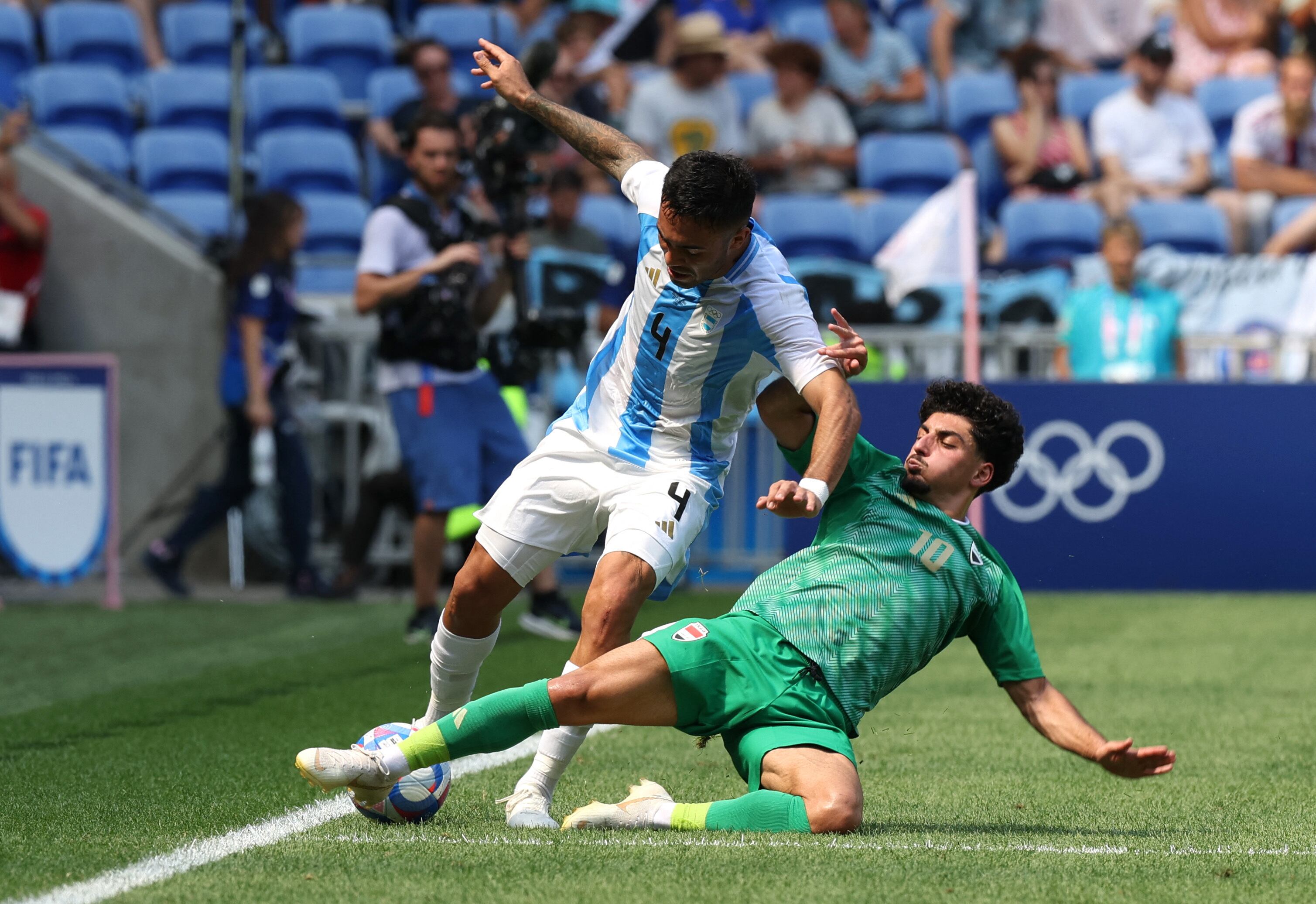 Irak le ganó 2-1 a Ucrania en su debut (REUTERS/Nir Elias)