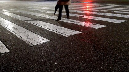 La señal S-14 de la DGT que es clave para los peatones: qué significa y cómo afecta a la movilidad