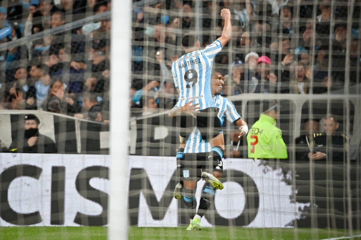 El festejo del gol de Roger Martínez (@Sudamericana)