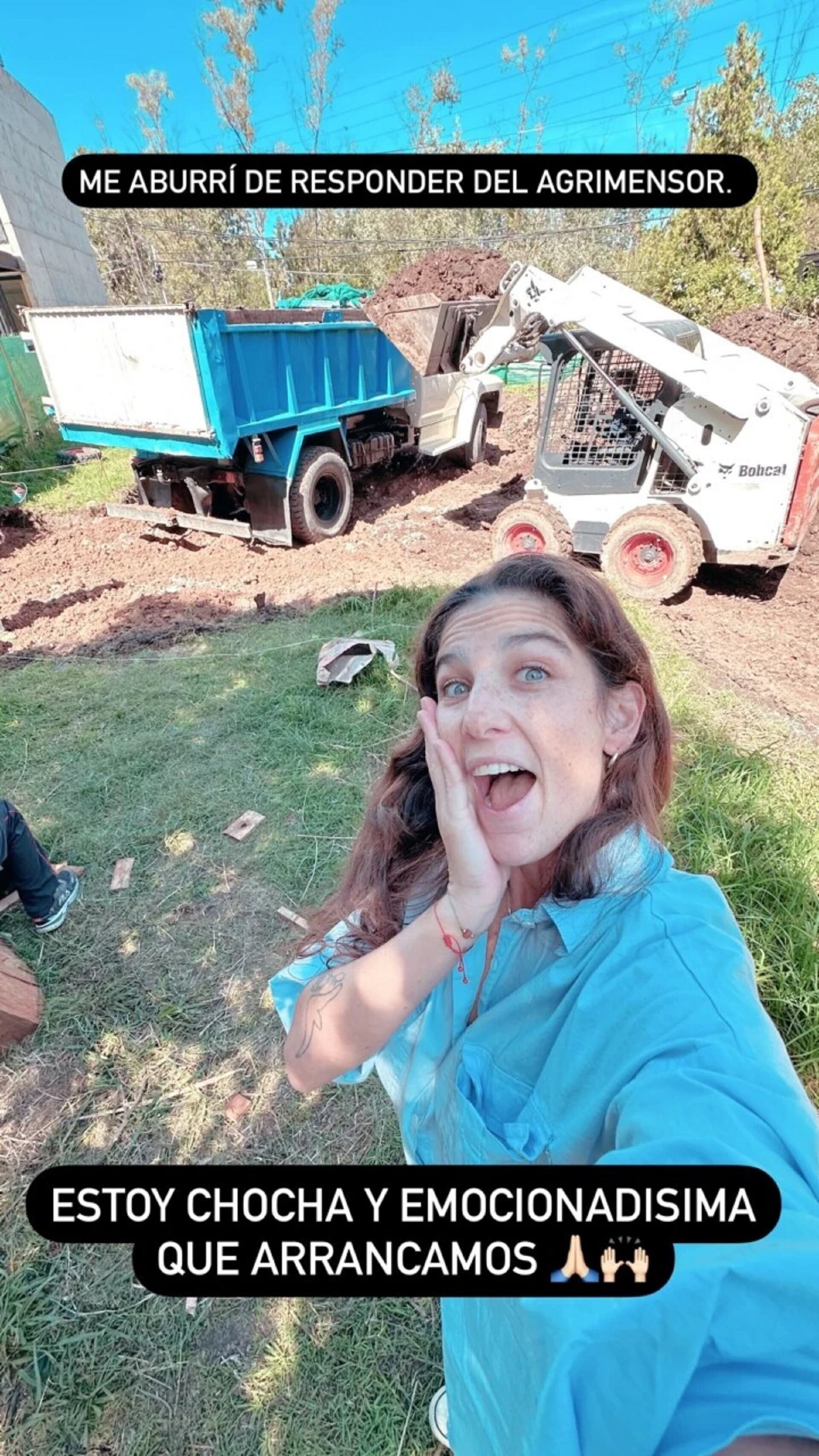 Juana Repetto en el terreno donde están construyendo su próxima casa