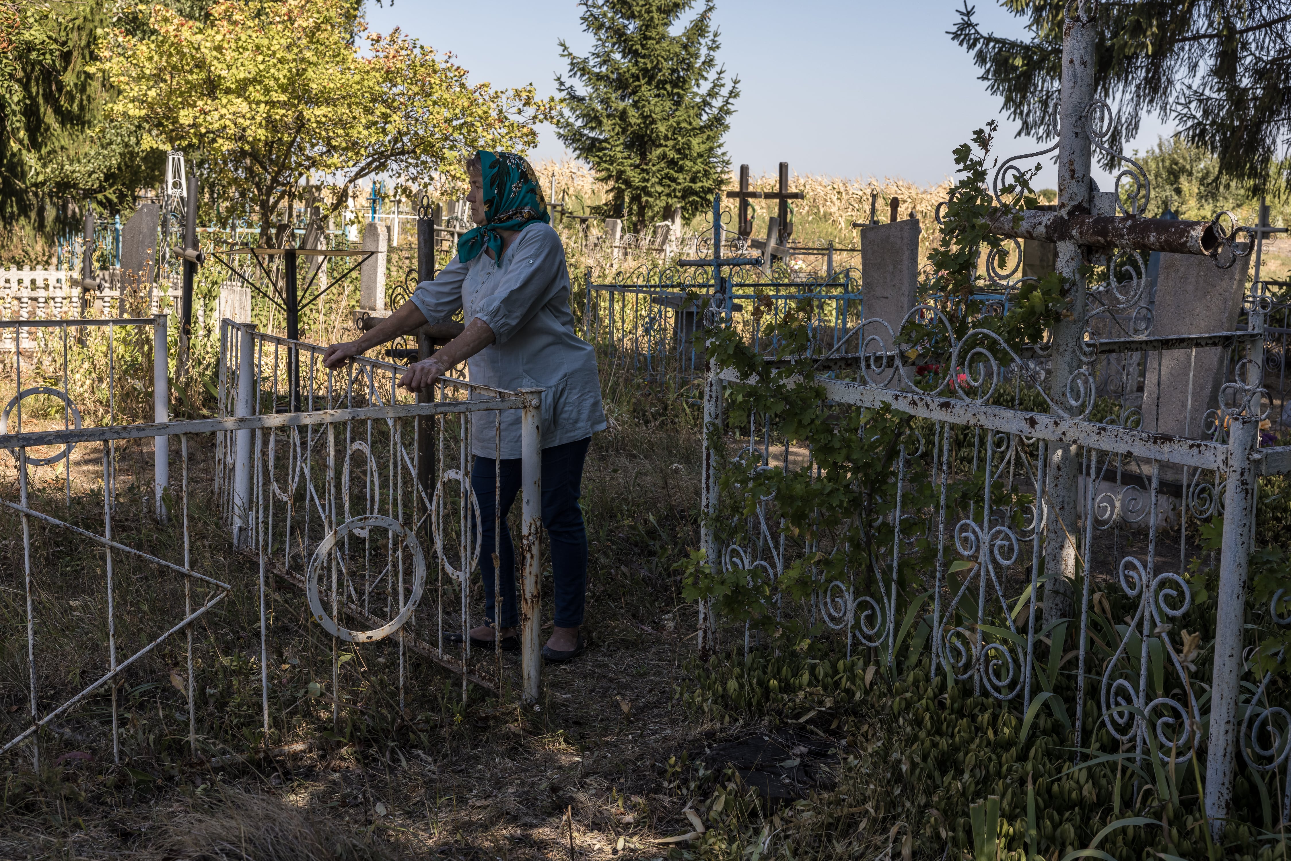 La familia de Petro decidió enterrar su cuerpo en el pueblo donde creció. (Oksana Parafeniuk/The Washington Post)