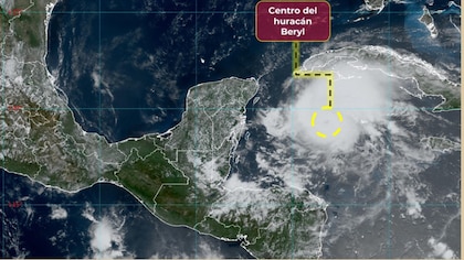 Huracán Beryl tocaría tierra en Quintana Roo la madrugada del viernes y llegaría a Mérida como tormenta tropical | EN VIVO