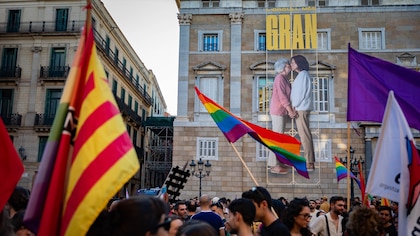 La Justicia absuelve a un hombre que amenazó con “hacer heterosexual a hostias” a un joven en el Orgullo de Barcelona