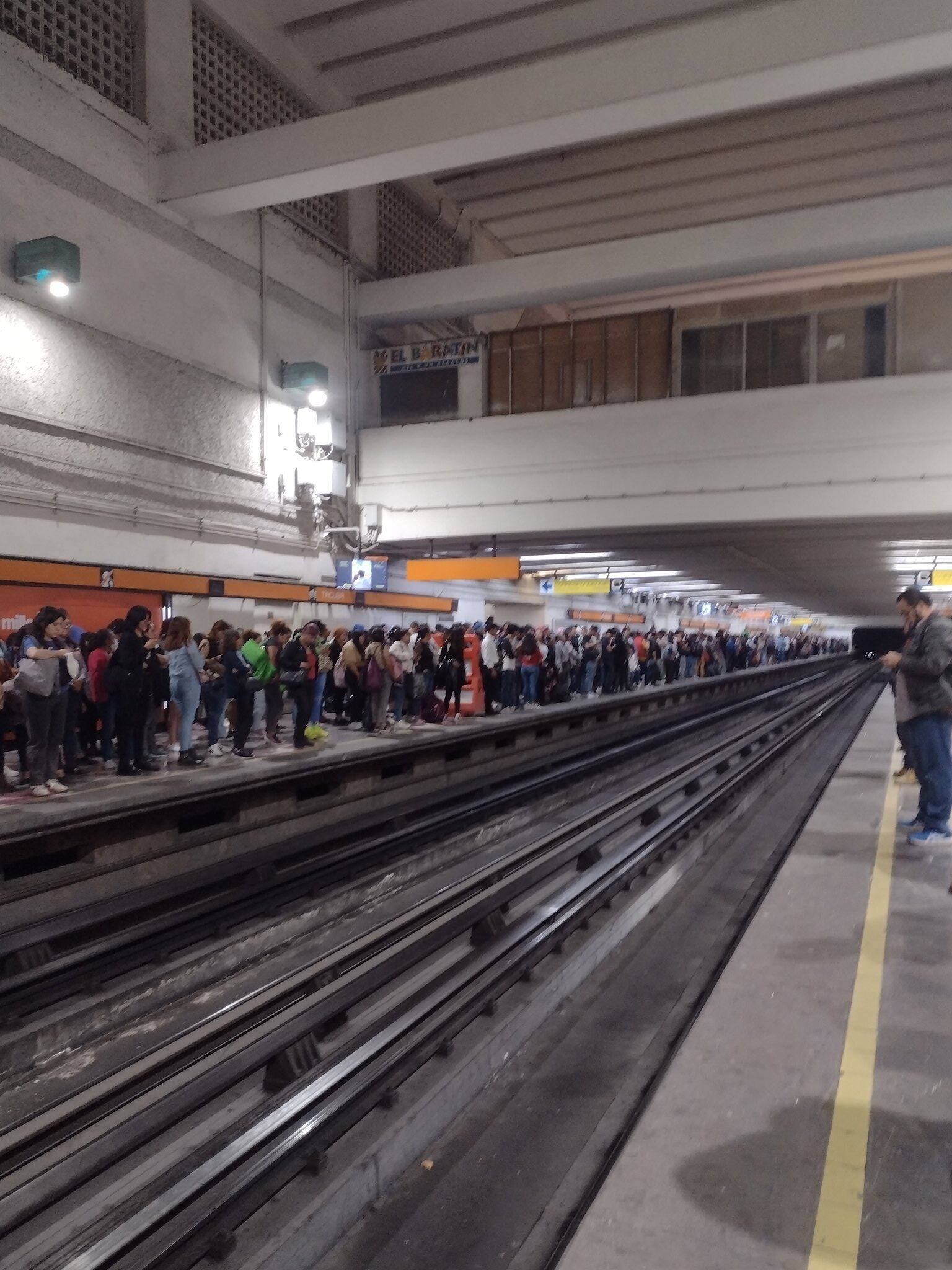 Metro CDMX y Metrobús hoy 20 de septiembre: línea 7 del Metro presenta retrasos