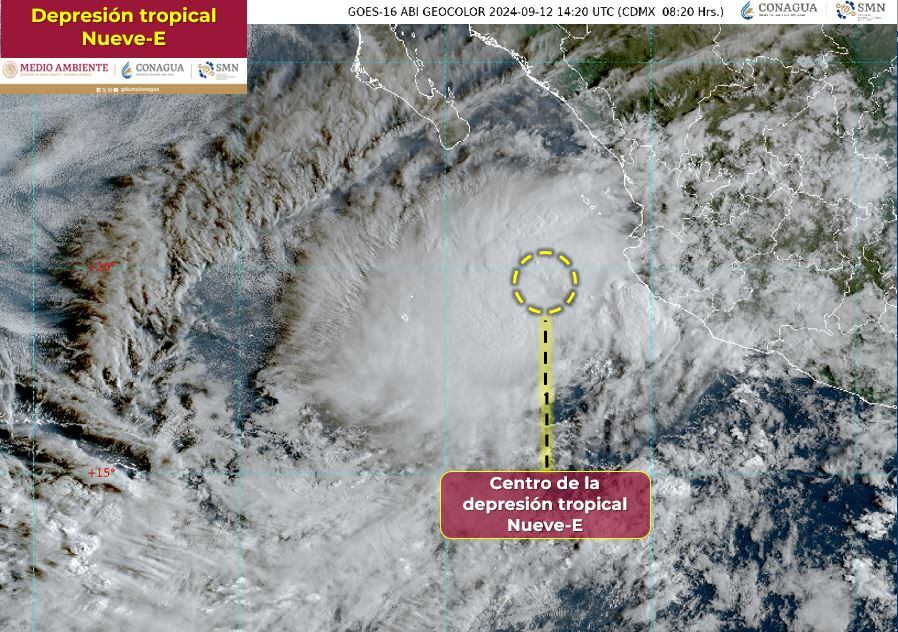 Ubicación del centro de la Depresión Tropical Nueve-E, futura Tormenta Tropical Ileana