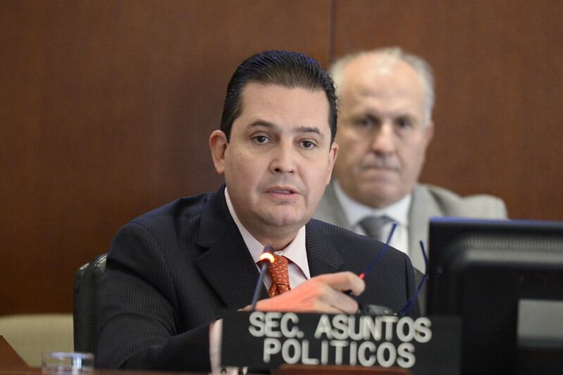 Francisco Guerrero, el secretario para el Fortalecimiento de la Democracia de la OEA, señaló que las "las triquiñuelas dedicadas a obstaculizar el proceso electoral en Guatemala fueron en vano". FOTO: OEA