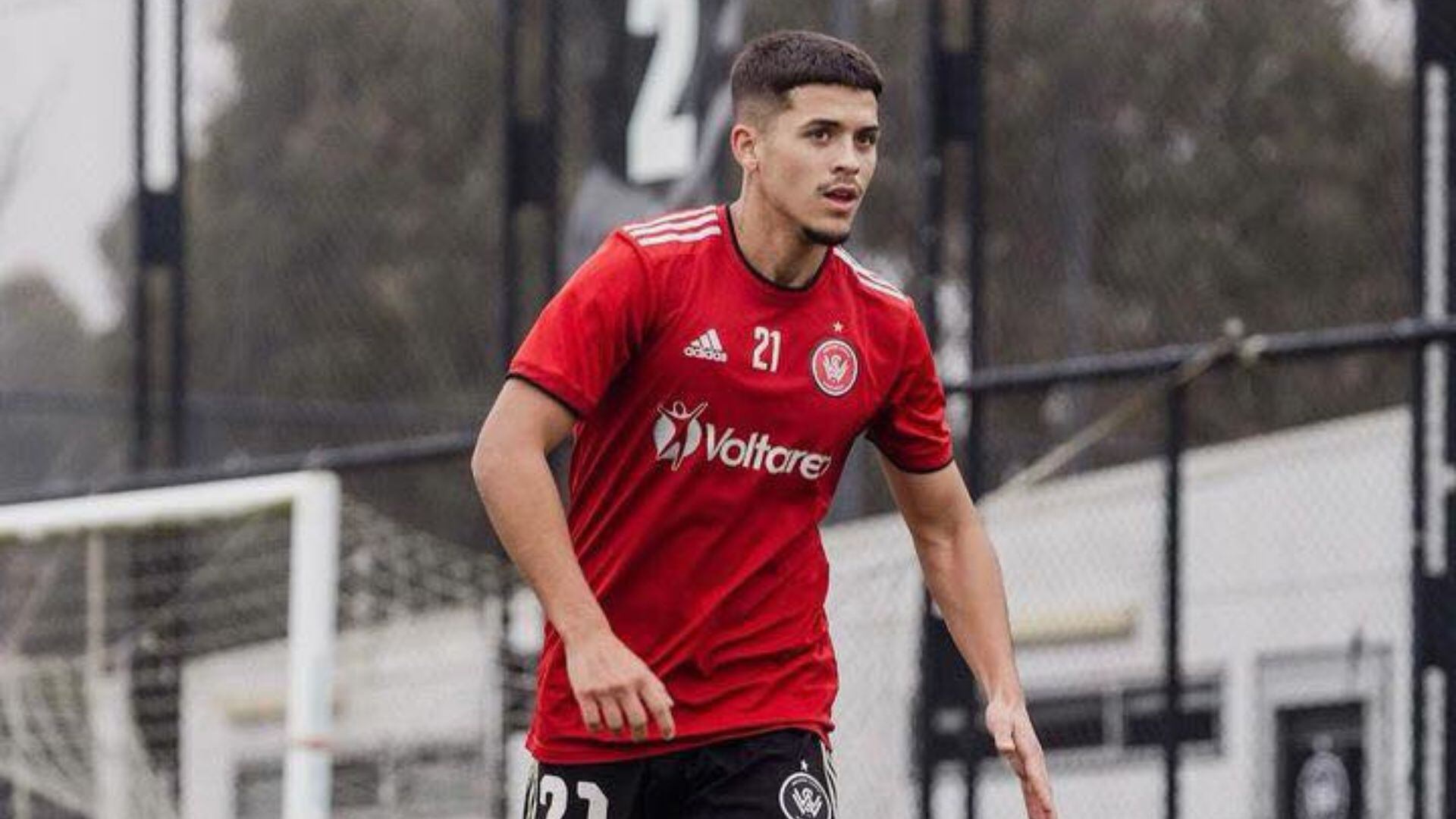 Aydan Hammond se entrena con el plantel principal del Western Sydney Wanderers FC con miras a la nueva temporada en Australia. - Crédito: @aydannh17