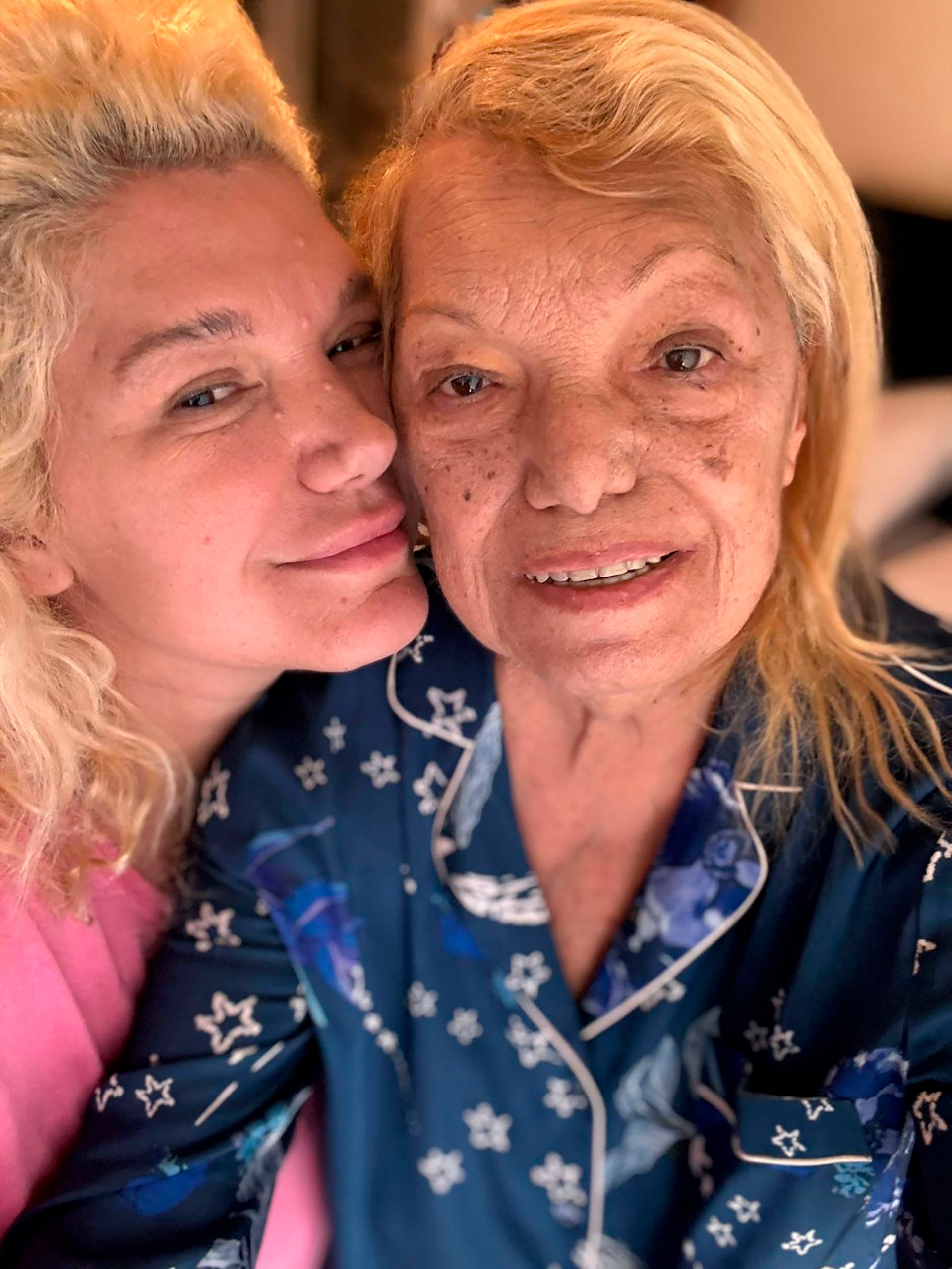 La historia de una hija con una madre que tiene Alzheimer