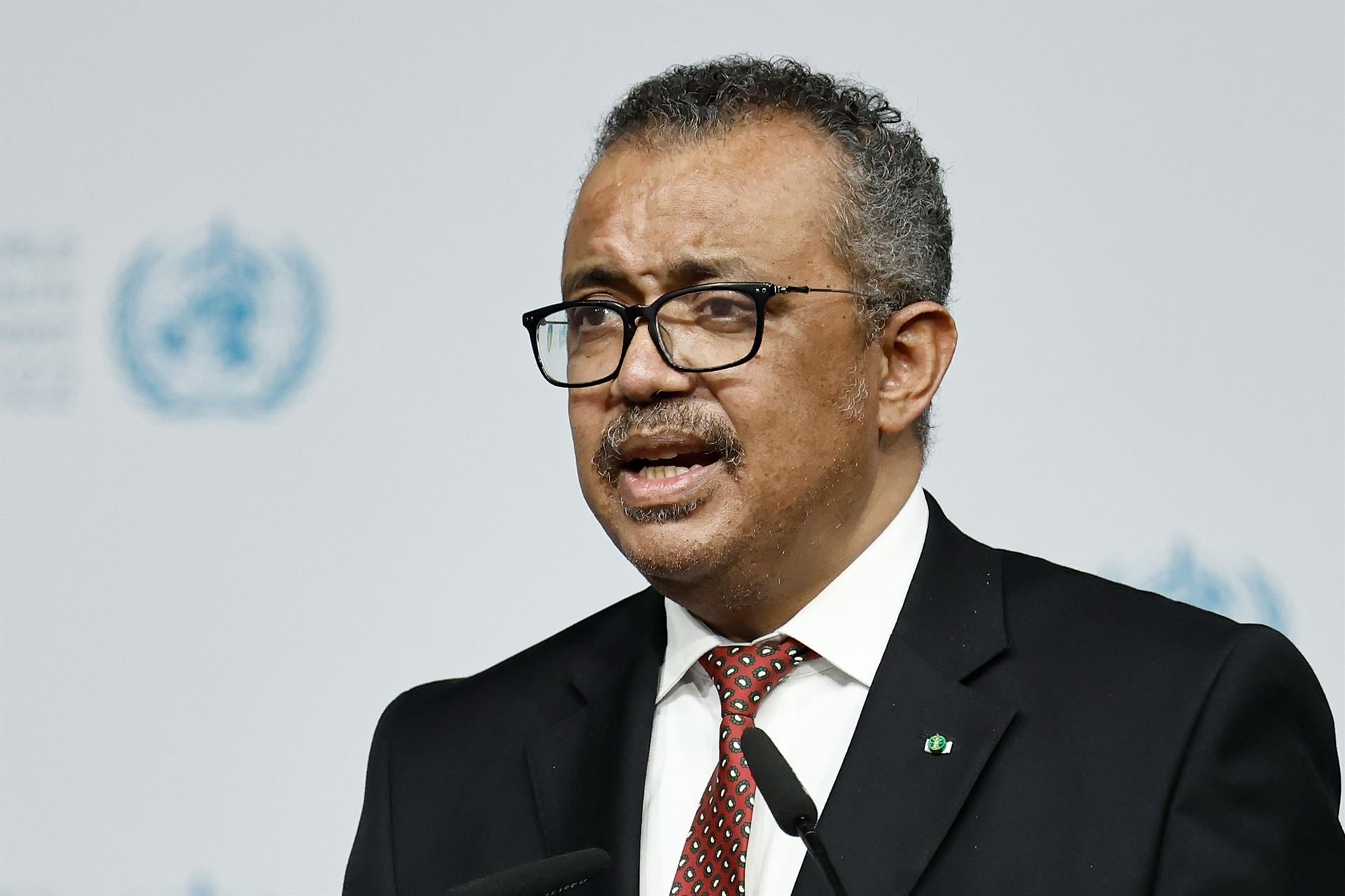 Tedros niega que el futuro acuerdo de pandemias dé a la OMS el poder para imponer restricciones o vacunas