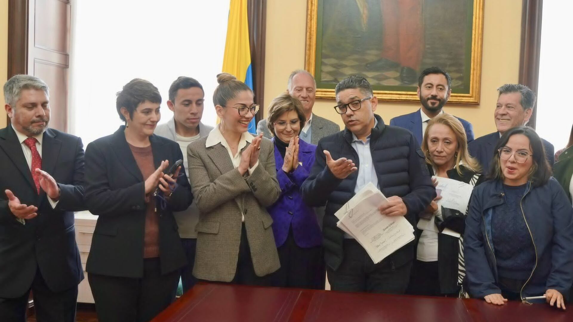 En un esfuerzo por transformar el sistema de salud en Colombia, la bancada independiente de la Cámara presentó una nueva propuesta - crédito @CathyJuvinao/X