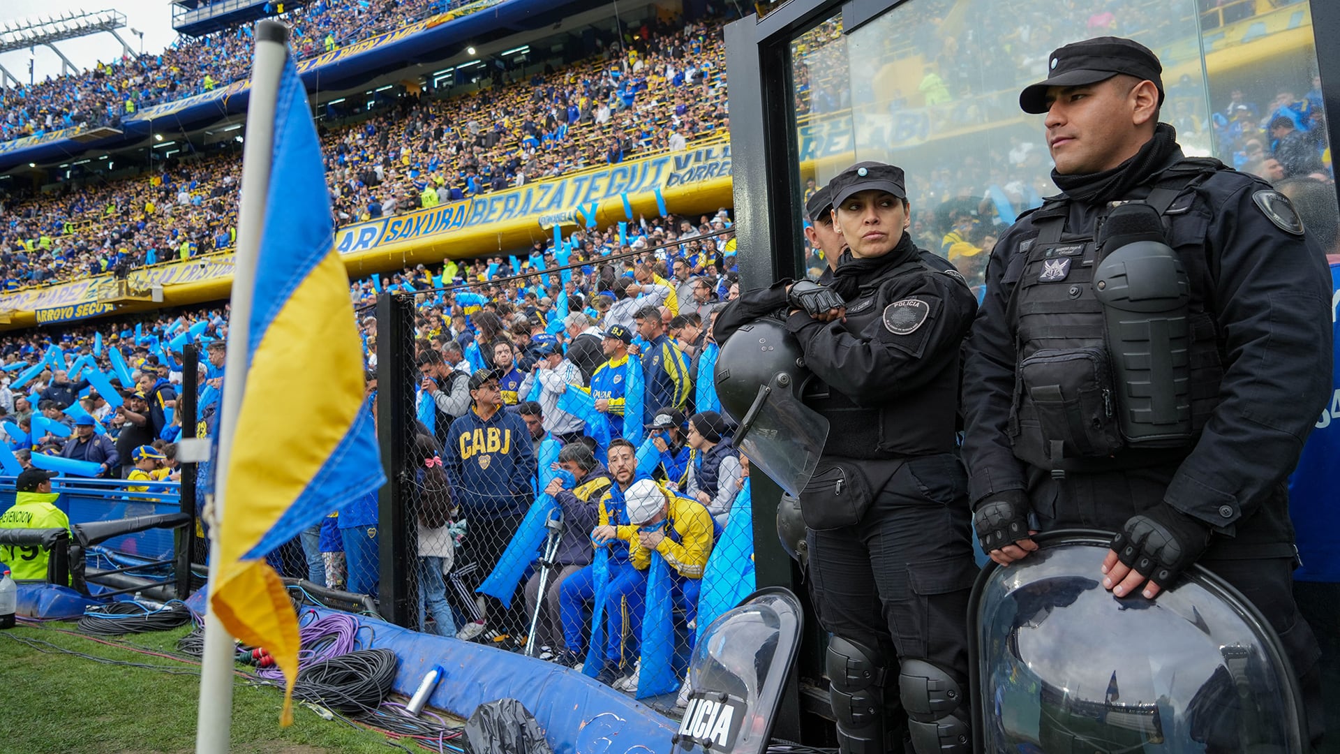 policia en el futbol argentino