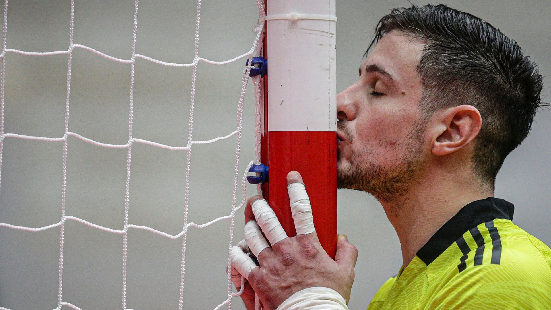 Dos veces “Guante de Oro” y las comparaciones con Dibu: Nico Sarmiento, figura de la Selección de futsal