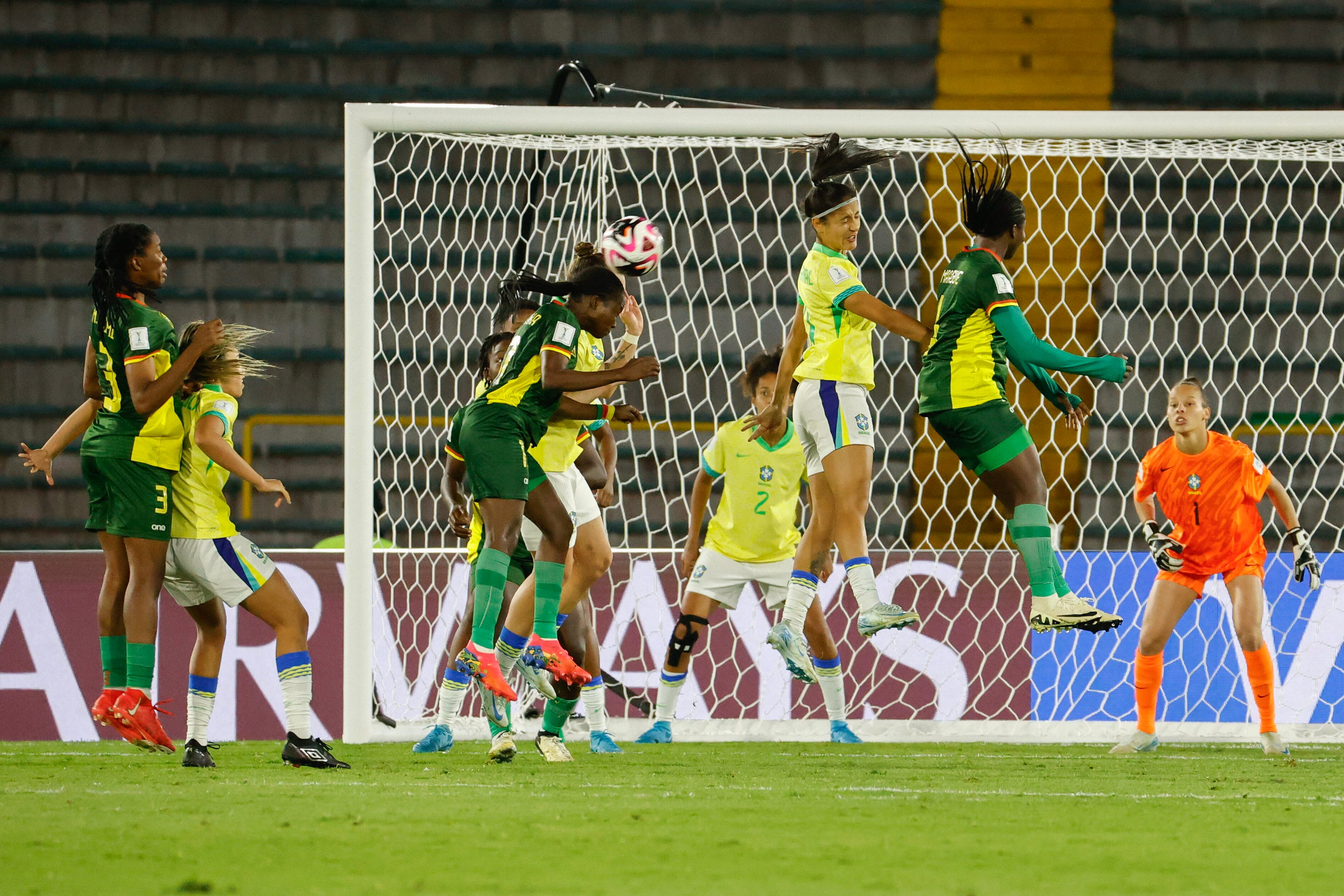 Brasil avanzó a los cuartos de final del Mundial Sub 20 femenino (EFE/Mauricio Dueñas)