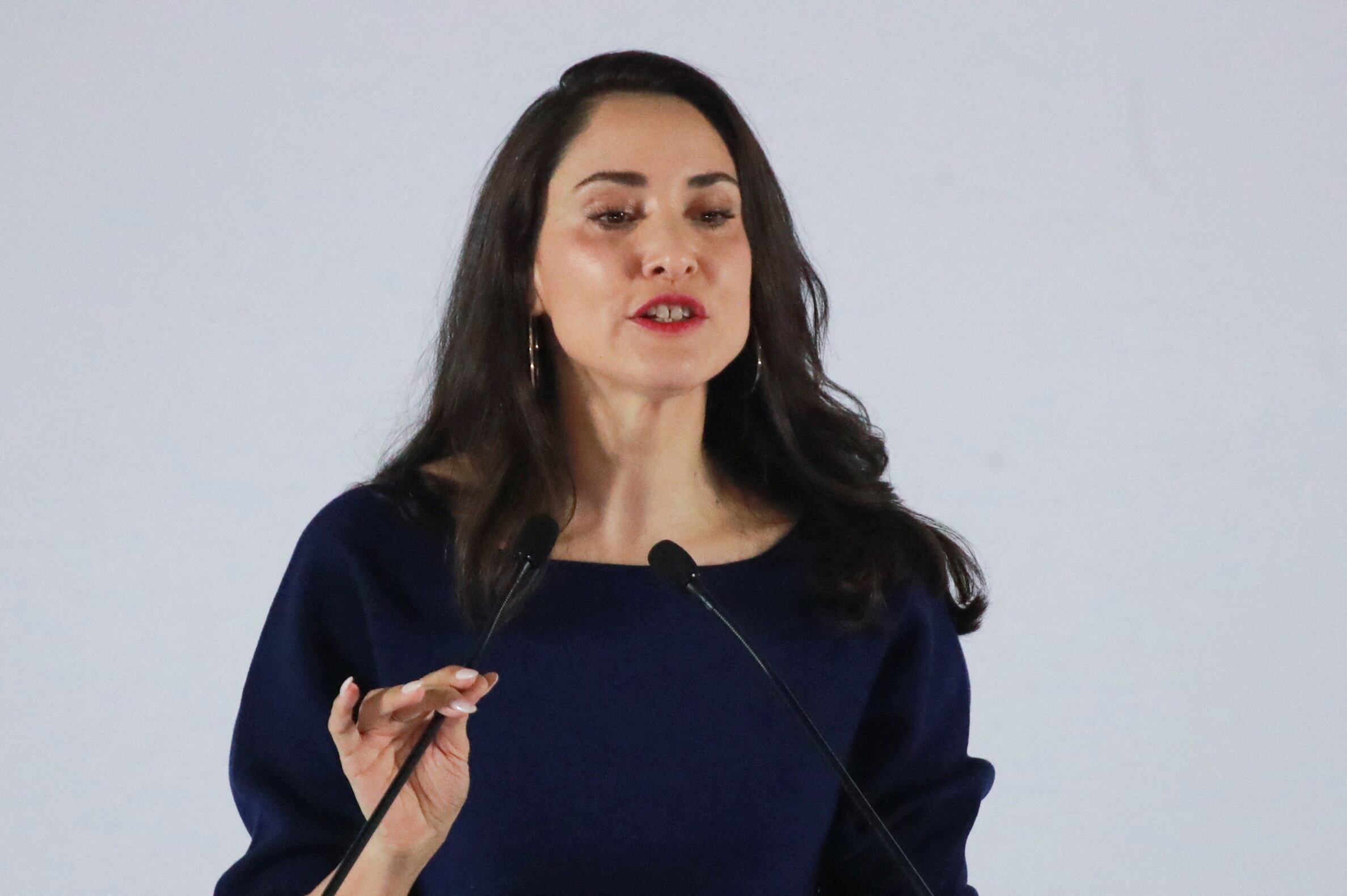 Claudia Curiel de Icaza, designada por la presidenta electa de México, Claudia Sheinbaum, como su futura Secretaria de Cultura, habla durante un evento en la Ciudad de México, México, el 18 de julio de 2024.
REUTERS/Henry Romero