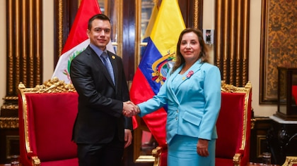 Daniel Noboa y Dina Boluarte comprometen a Perú y Ecuador a luchar contra la minería ilegal y el crimen organizado