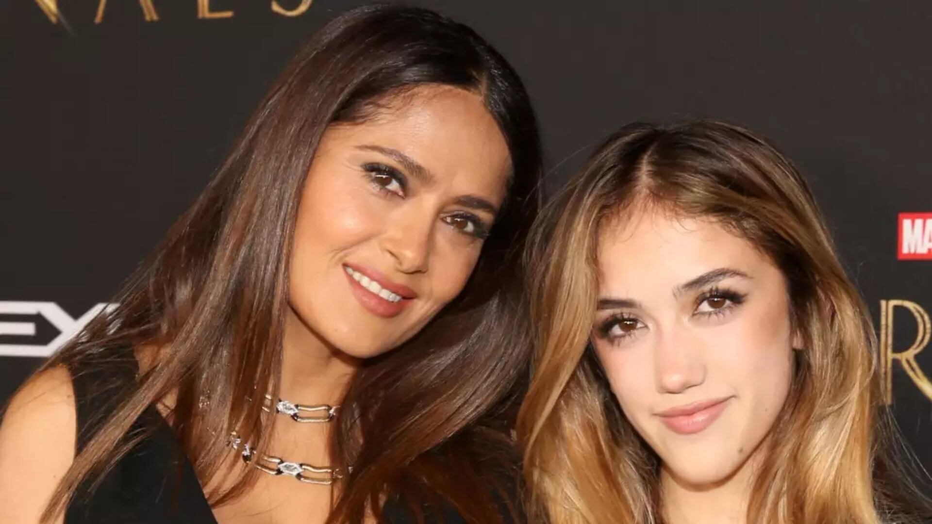 Salma Hayek había expresado su preocupación por los efectos que puede tener la fama, finalmente se convenció de apoyar a su hija Valentina.