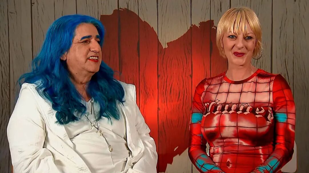 Paqui y Raquel en 'First Dates' (MEDIASET)