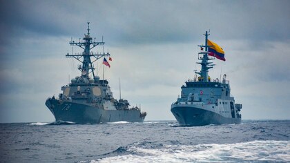 Culminan ejercicios navales de Colombia y Estados Unidos en el Pacífico: aeronaves norteamericanas aterrizaron en buques colombianos
