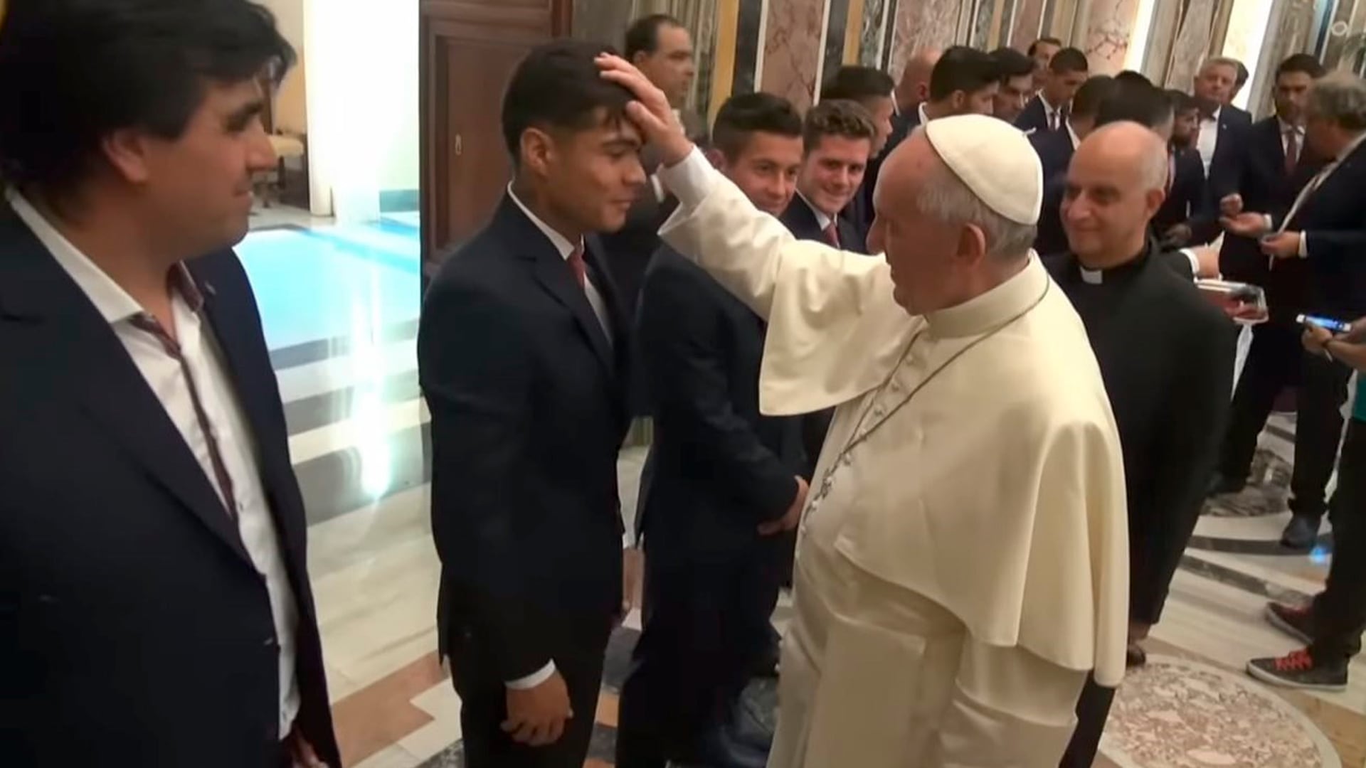 La bendición del Papa Francisco que rompió la racha de Paulo Díaz