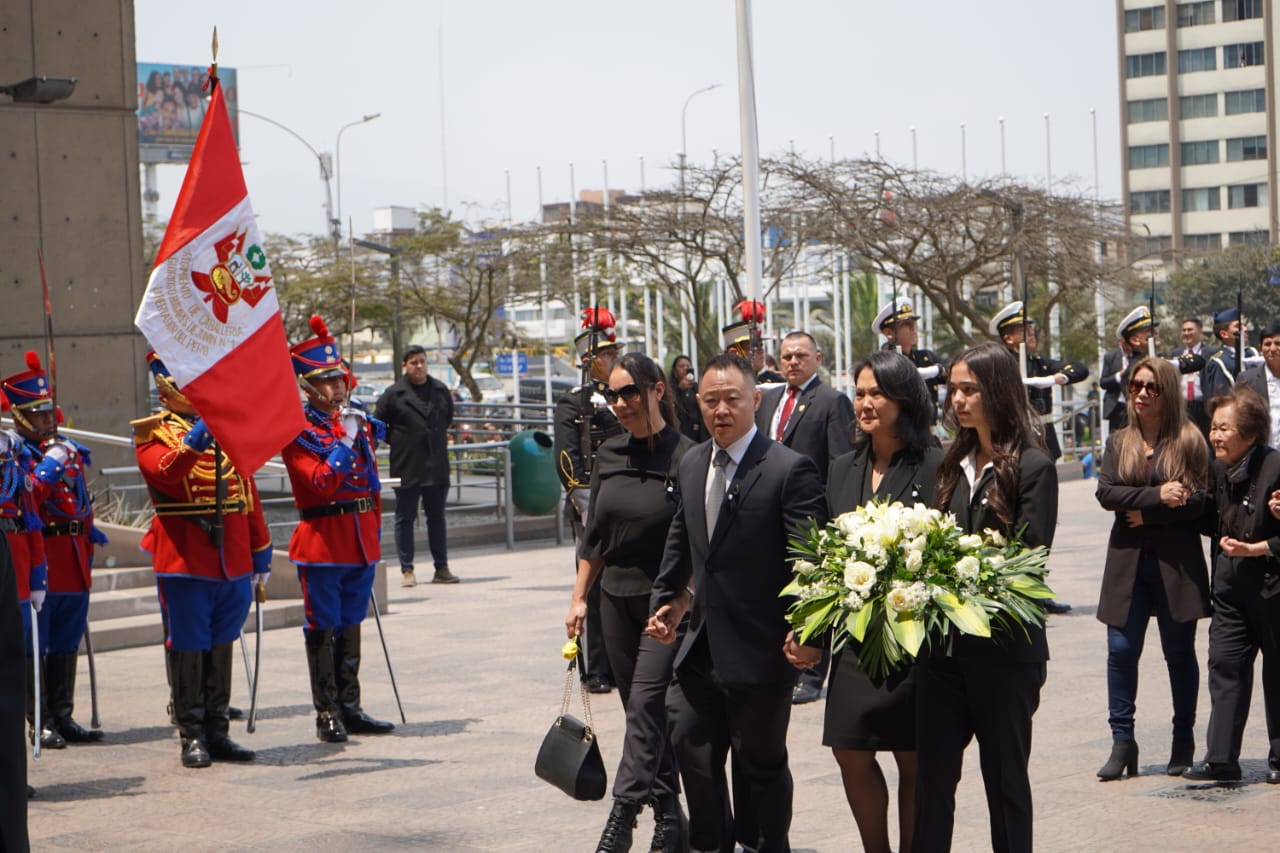 Velorio de Alberto Fujimori en el Ministerio de la Cultura